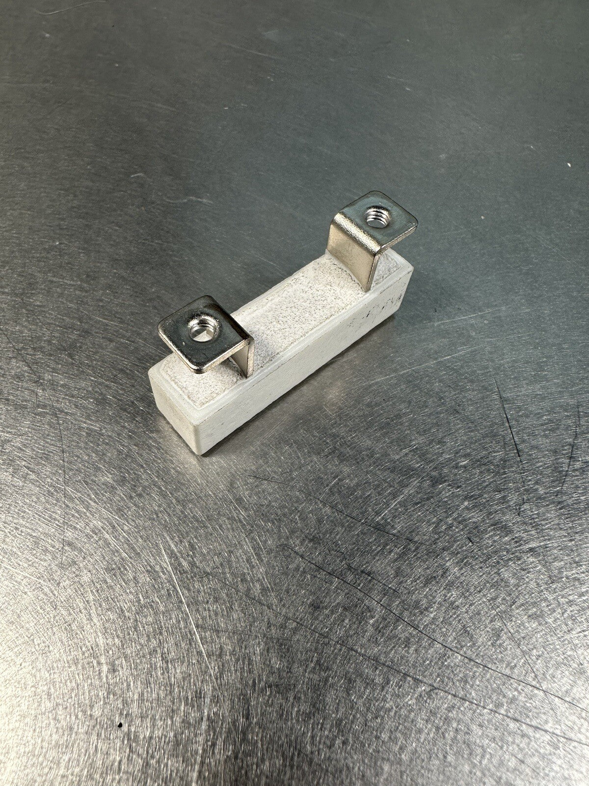 Yaskawa Discharge Resistor By JRM. DD, 15B, 27KohmJ. (BIN-1.5.1)