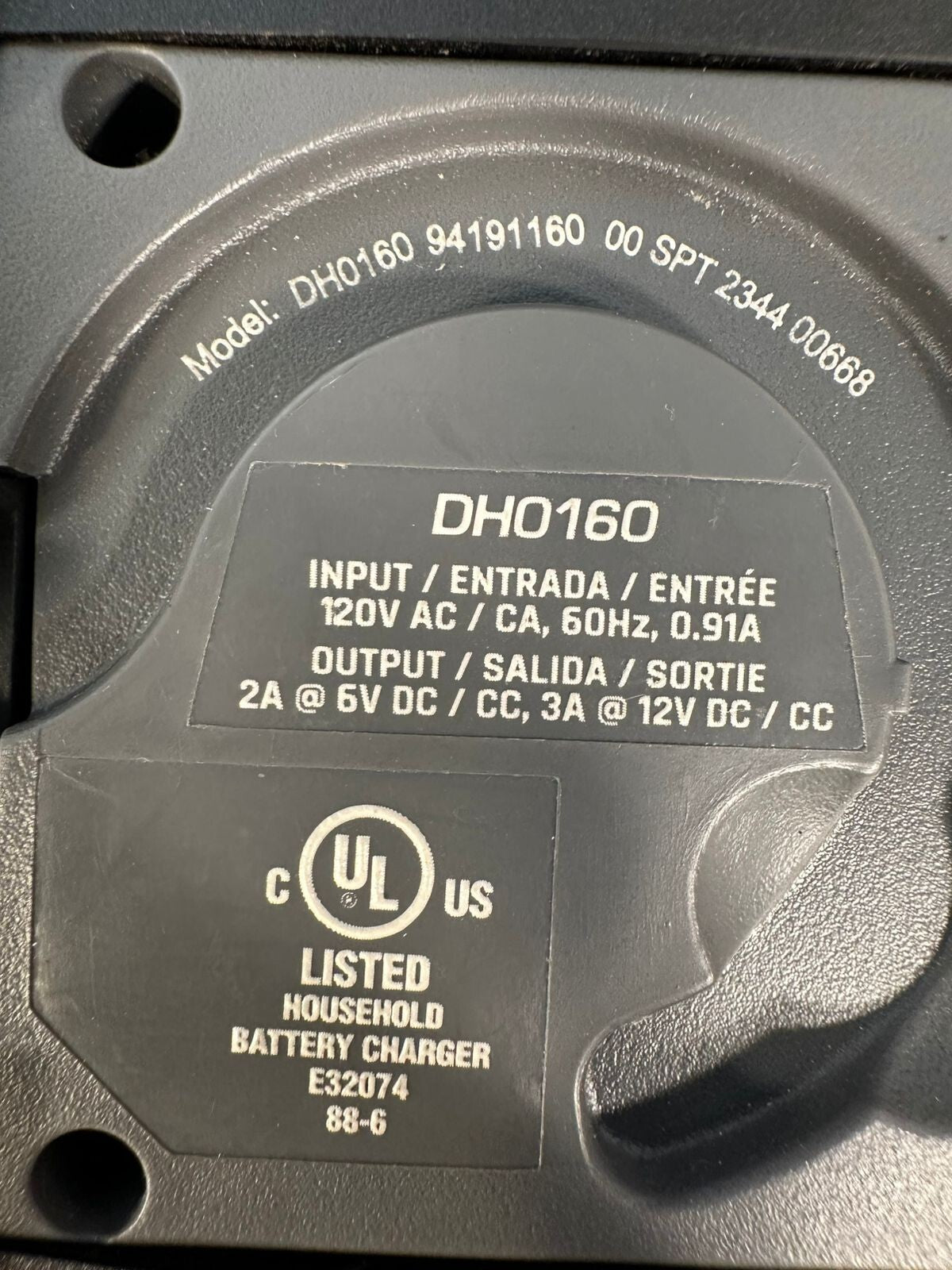 Die Hard DH0160 Batery Charger 3Amp 6v/12v  94191160          (7.5.3)