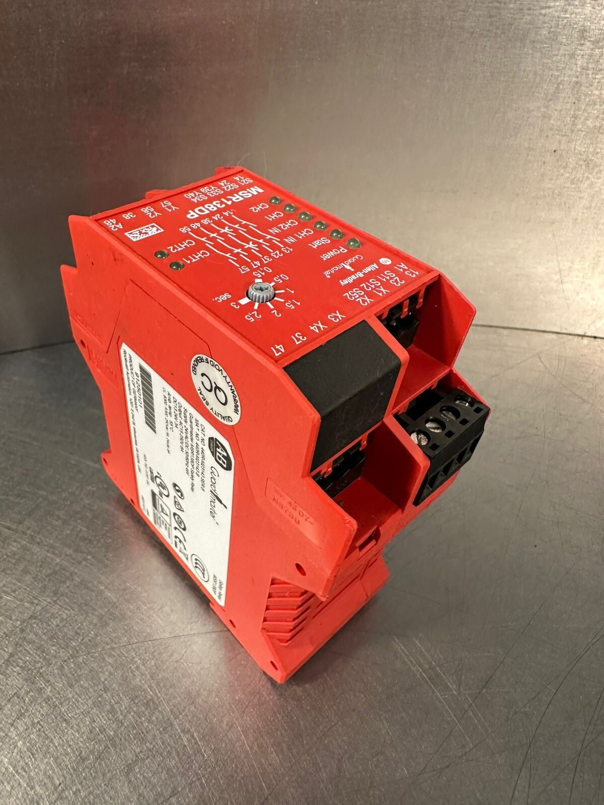 Allen Bradley 440R-M23143 Guardmaster Safety Relay MSR138DP        (3.4.5)