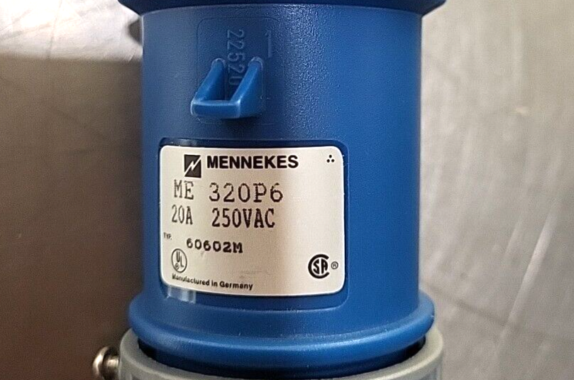 Mennekes 320P6  60602M 20A 2P 3W 250VA                     Loc 4D-18