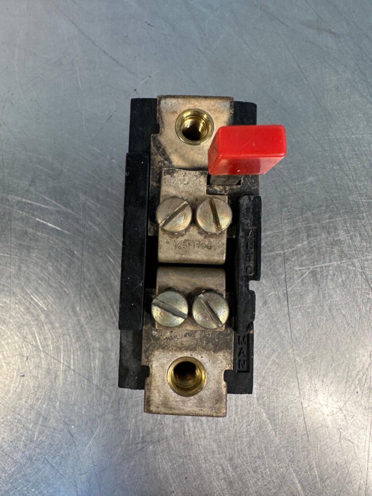 Allen Bradley 124E022 600V Std Pilot Duty Relay 218A4023P1 (4c-37)