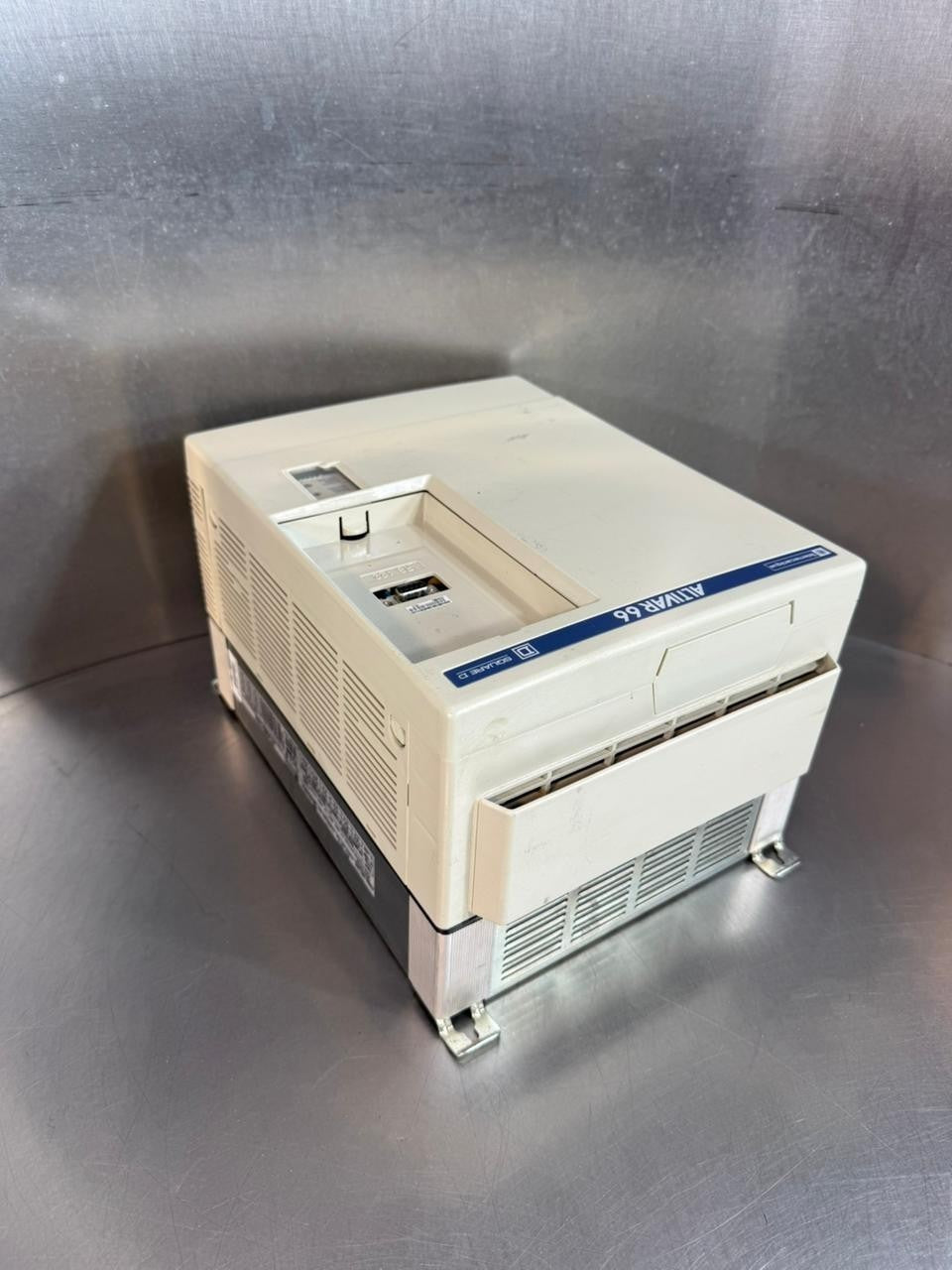 TeleMecanique Altivar 66 ATV66D12N4 Drive                         (11.5.2)