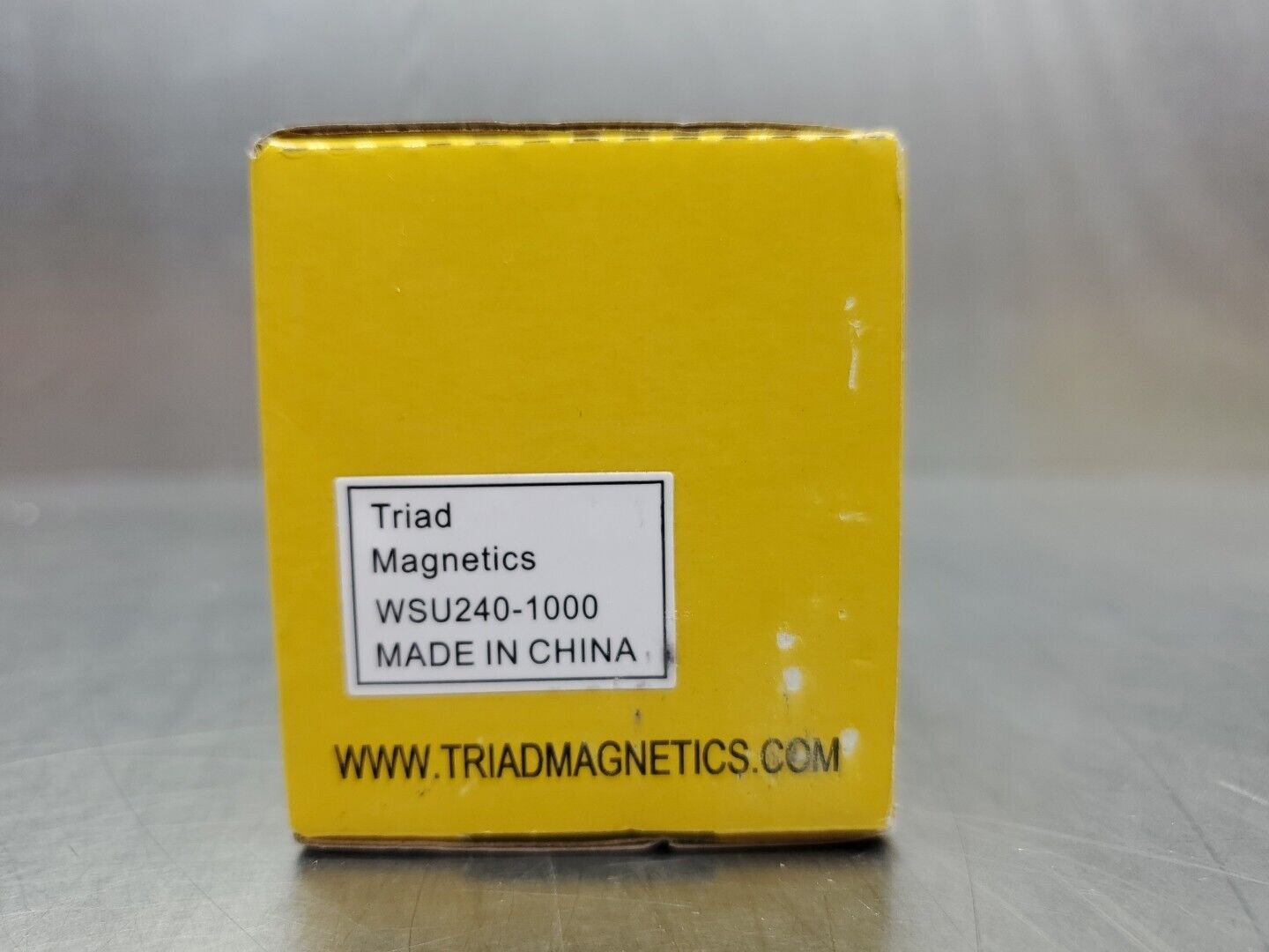 TRIAD WSU240-1000 SWITCHING MODE POWER SUPPY,  100-240V.                   4E-32