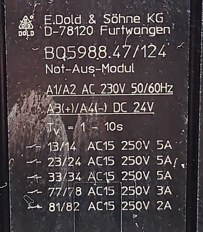 47051618