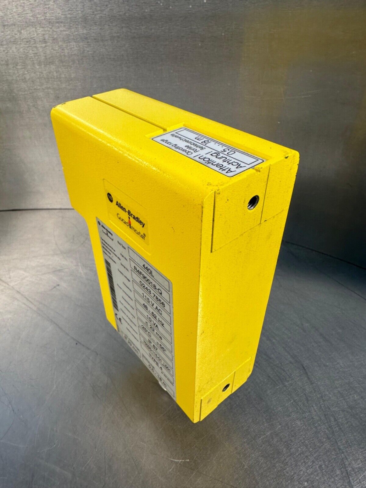 Ma-785 Allen Bradley 440L-R4F90018-Q Guardmaster Receiver (5E-28)