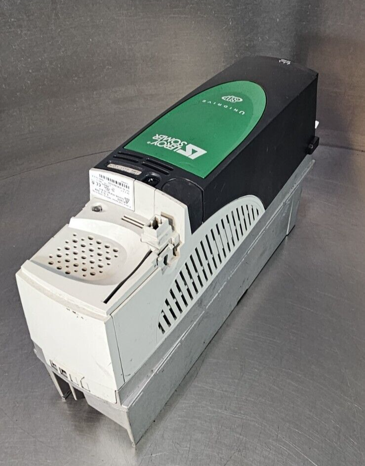 Emerson SP1403 Inverter 1.5/2.2 kw 380-480V 50-60Hz           (BIN-7.5.4)