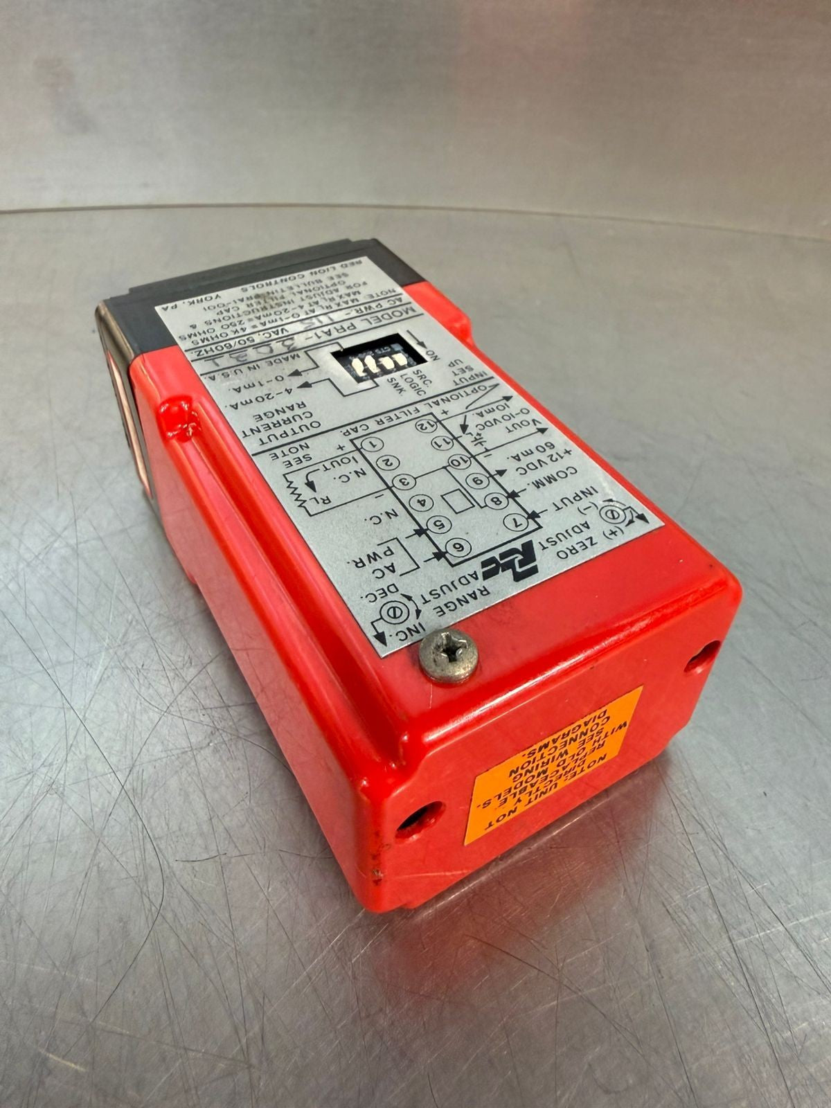 Red Lion PRA1-3021 Controls Signal Converter Ac Pwr 115Vac 50/60Hz (9.3.5)