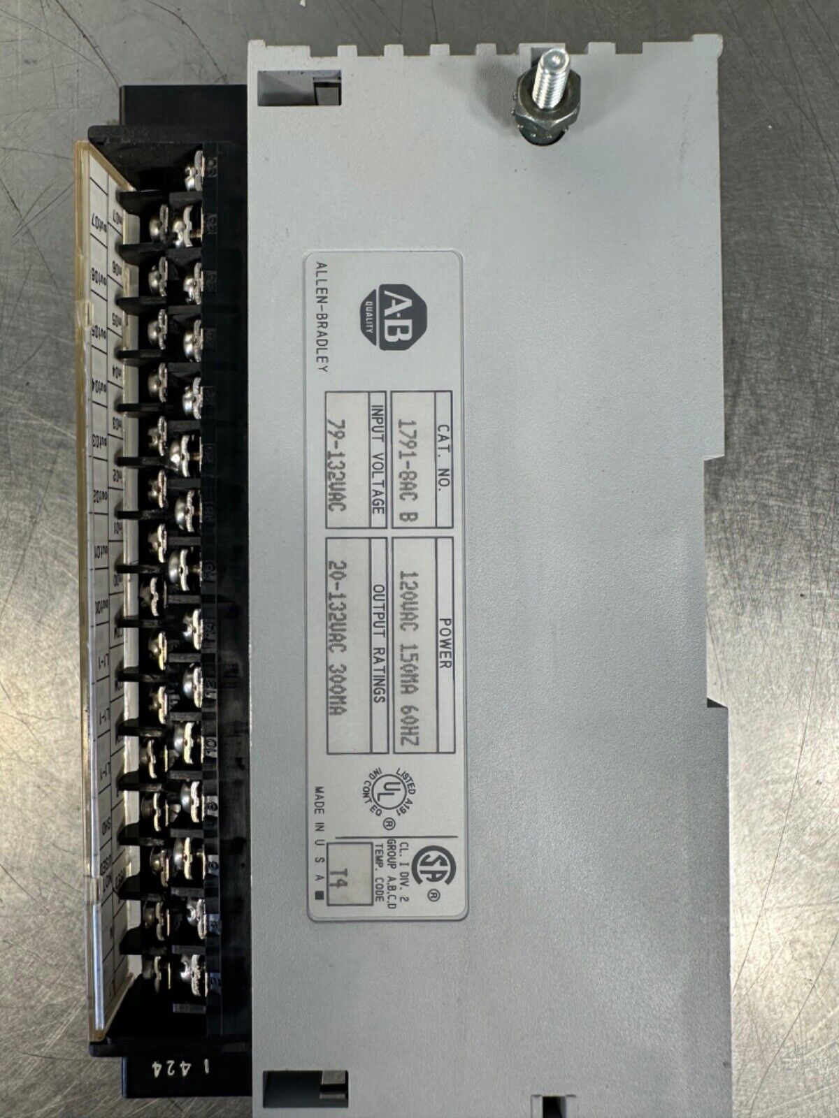 ALLEN BRADLEY 1791-8AC SerB Block I/O Module 120VAC 8 Inputs (3C-26)