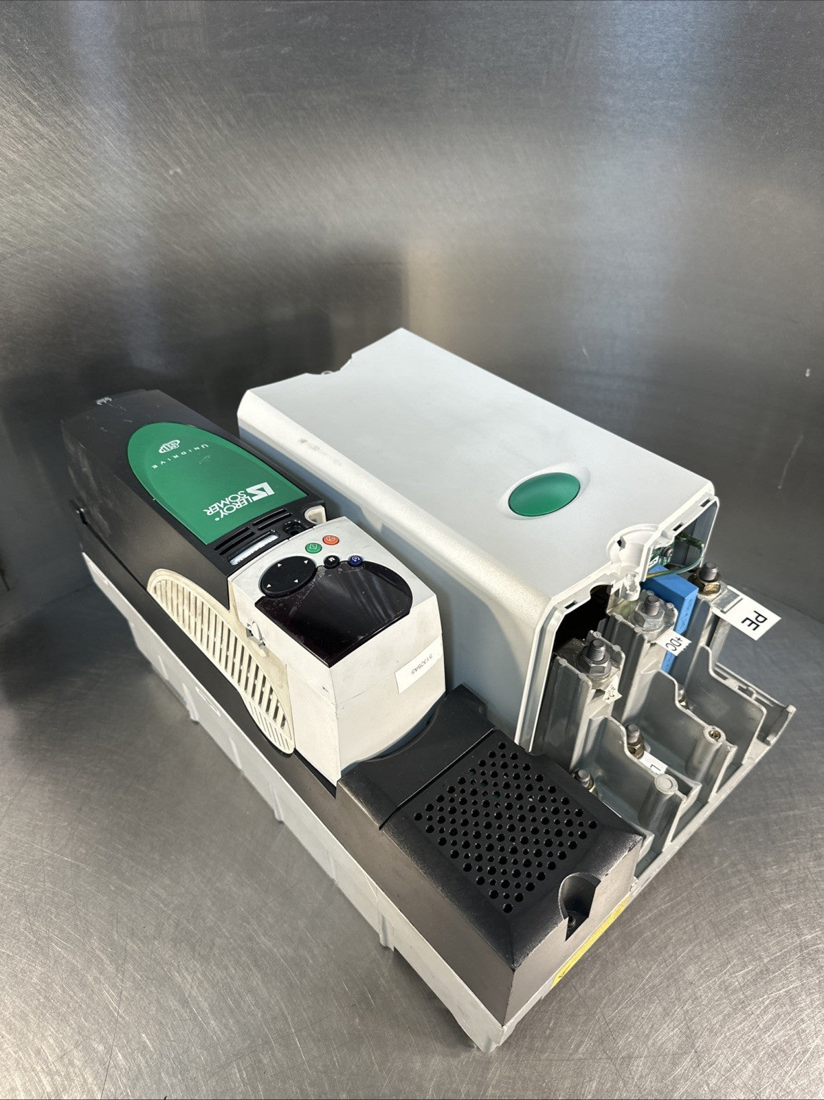 Emerson SP4402 Control Techniques Unidrive SP Inverter Drive.            (9.6.5)