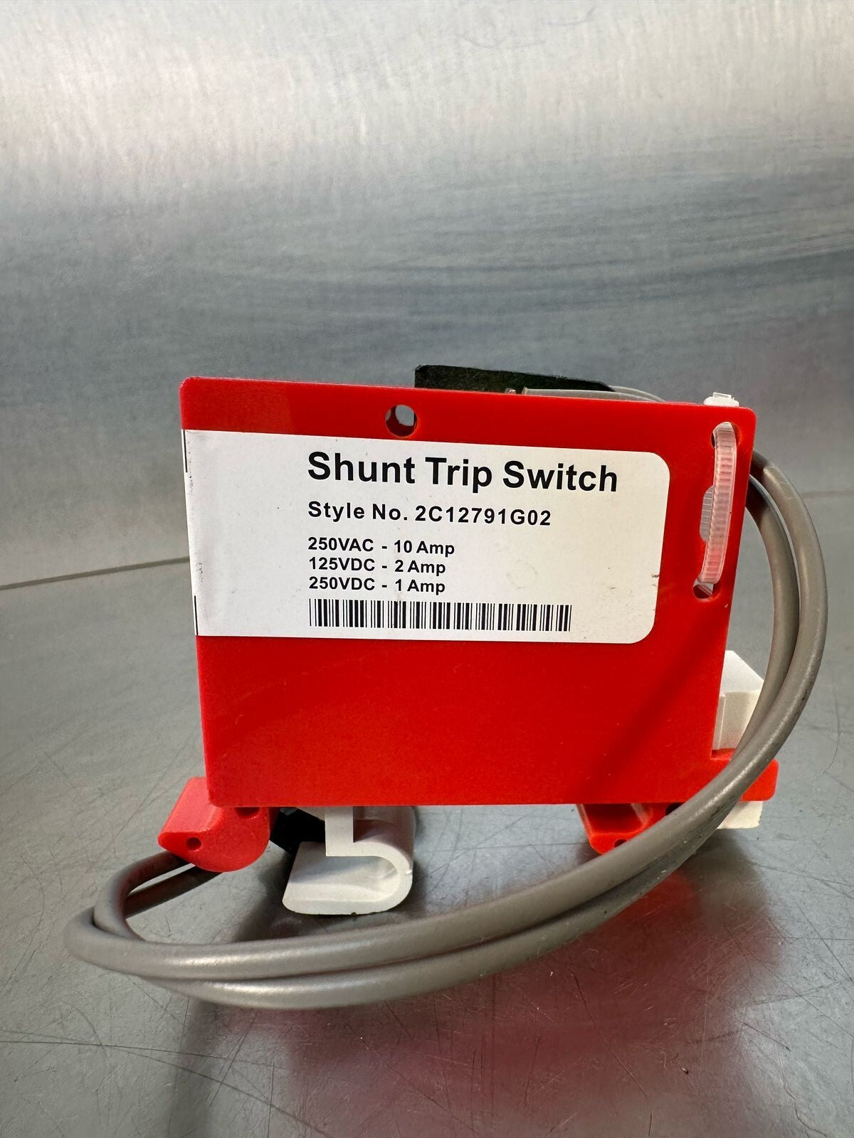 Eaton 2C12791G02 Shunt Trip Switch 10A                        (7.3.3)