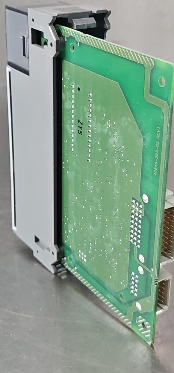 Allen-Bradley 1747-L511  Ser B Analog Output Module SLC 500             (BIN425)