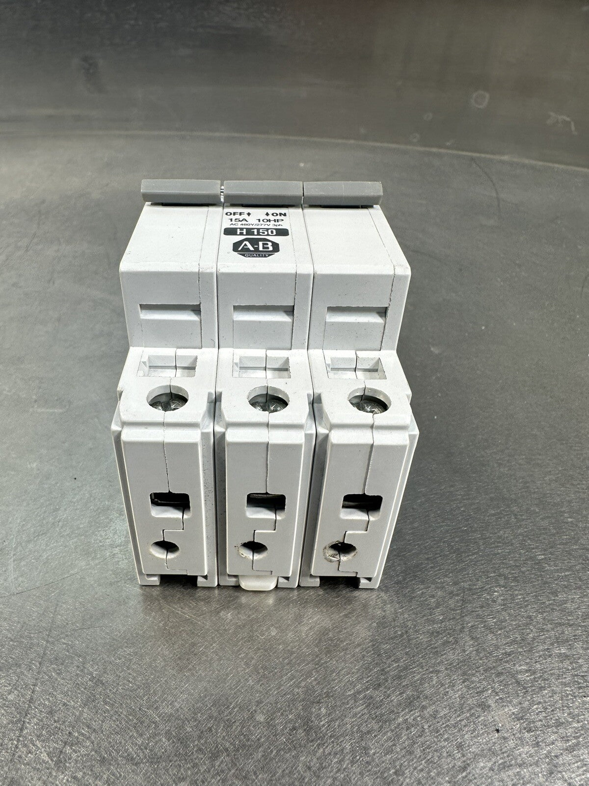 ALLEN-BRADLEY 1492-CB3 H 150 CIRCUIT BREAKER (BIN-1.1.1)