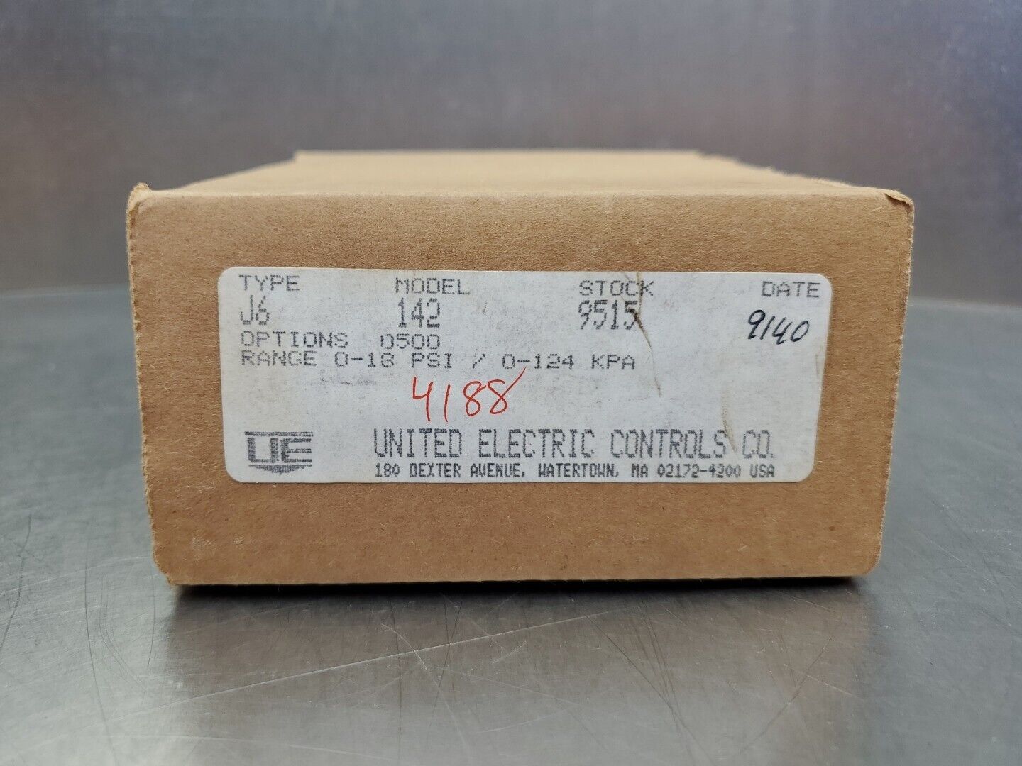 United Electric Controls Type J6 Model 142 Stock 9515 Pressure Switch.     6E-19