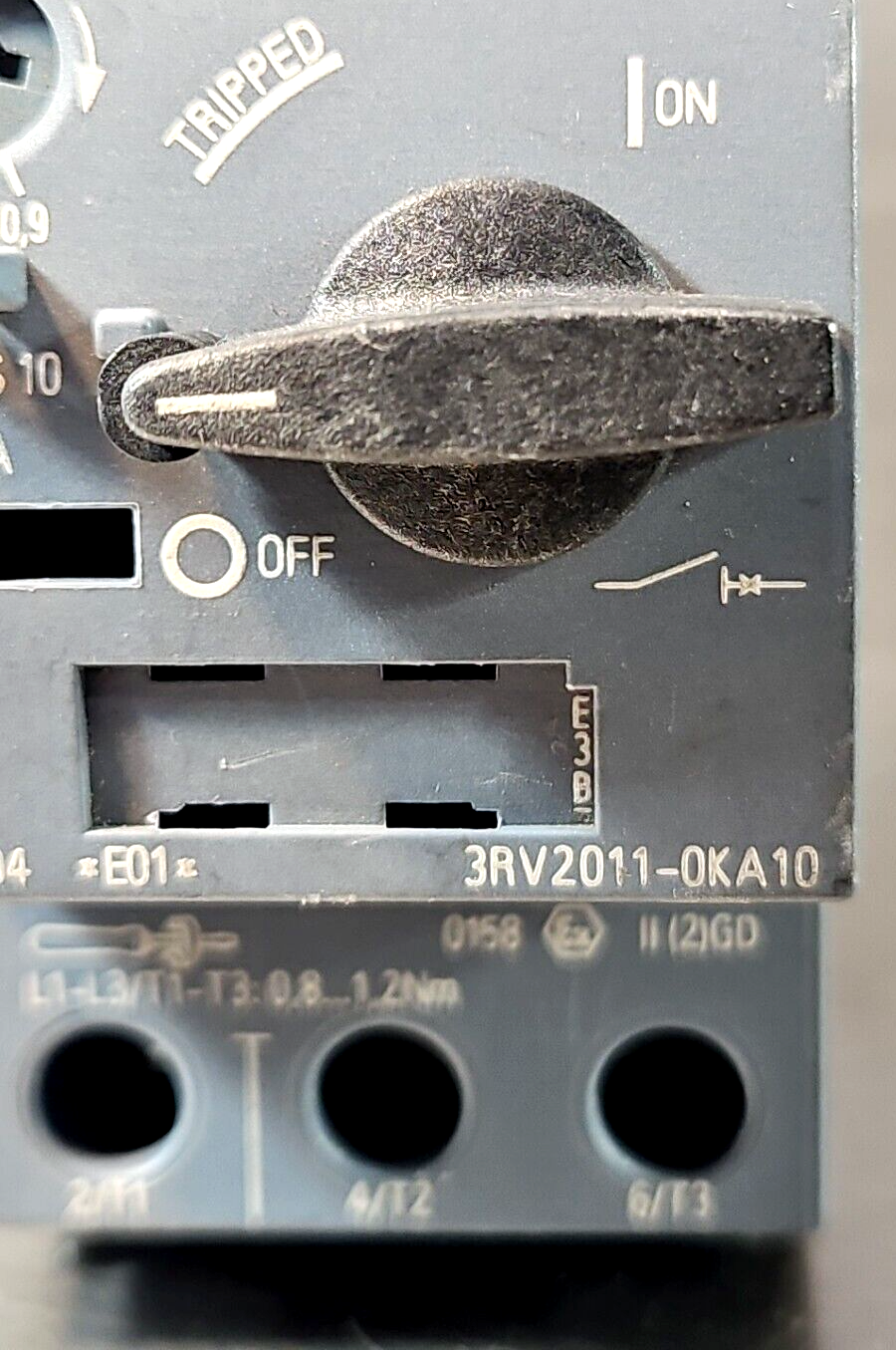 Siemens Sirius 3RV2011-0KA10 Motor Controller 3pole                      loc4A11