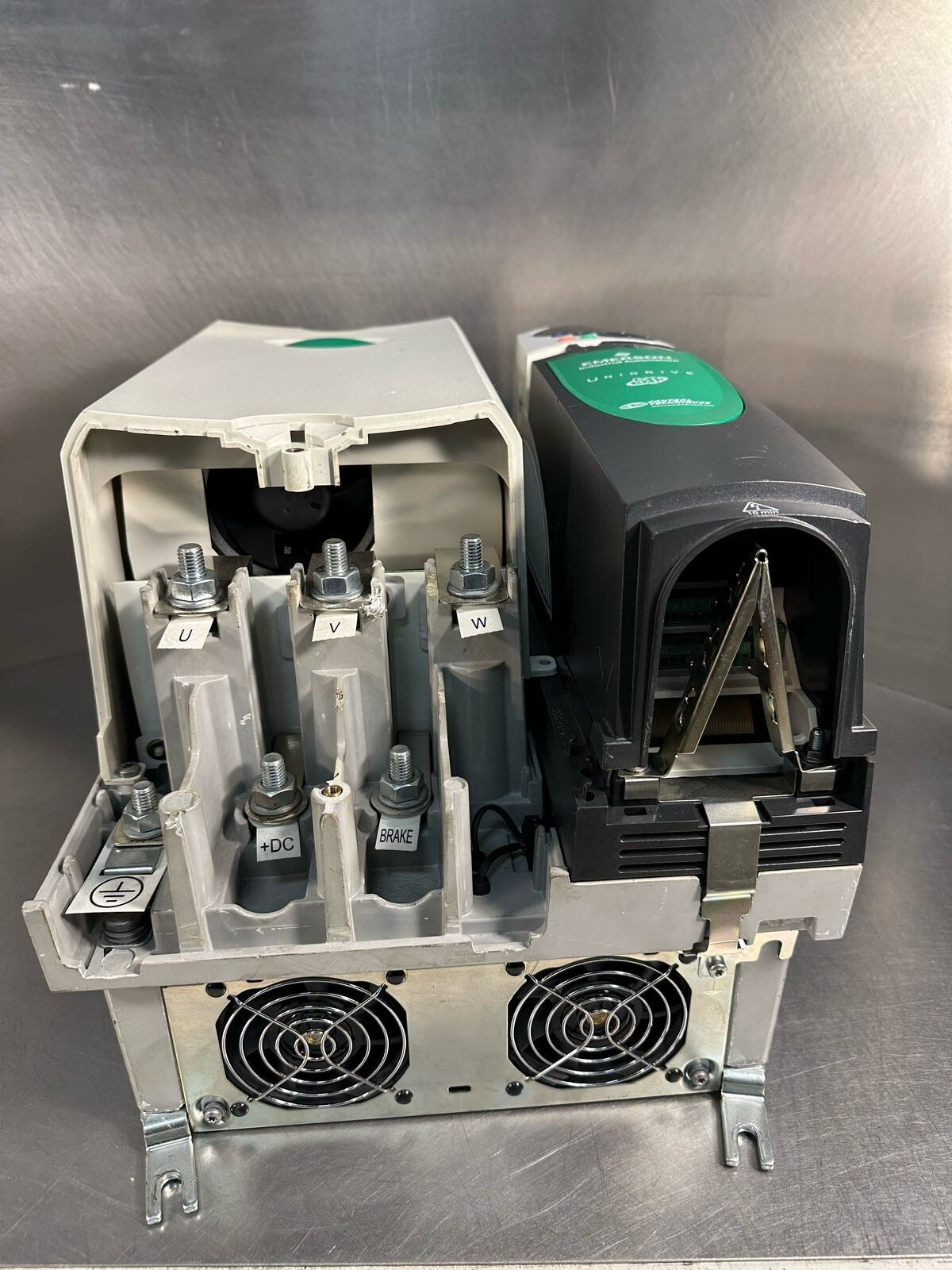 Emerson SP4402 Control Techniques Unidrive SP Inverter Drive.            (3.6.2)