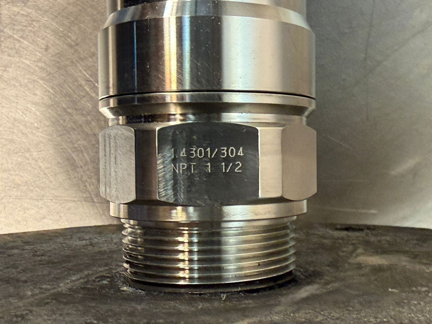 Endress Hauser IP68/66 Type 4X / 6P Encl. FMP57-17H19/0           (11.6.4)