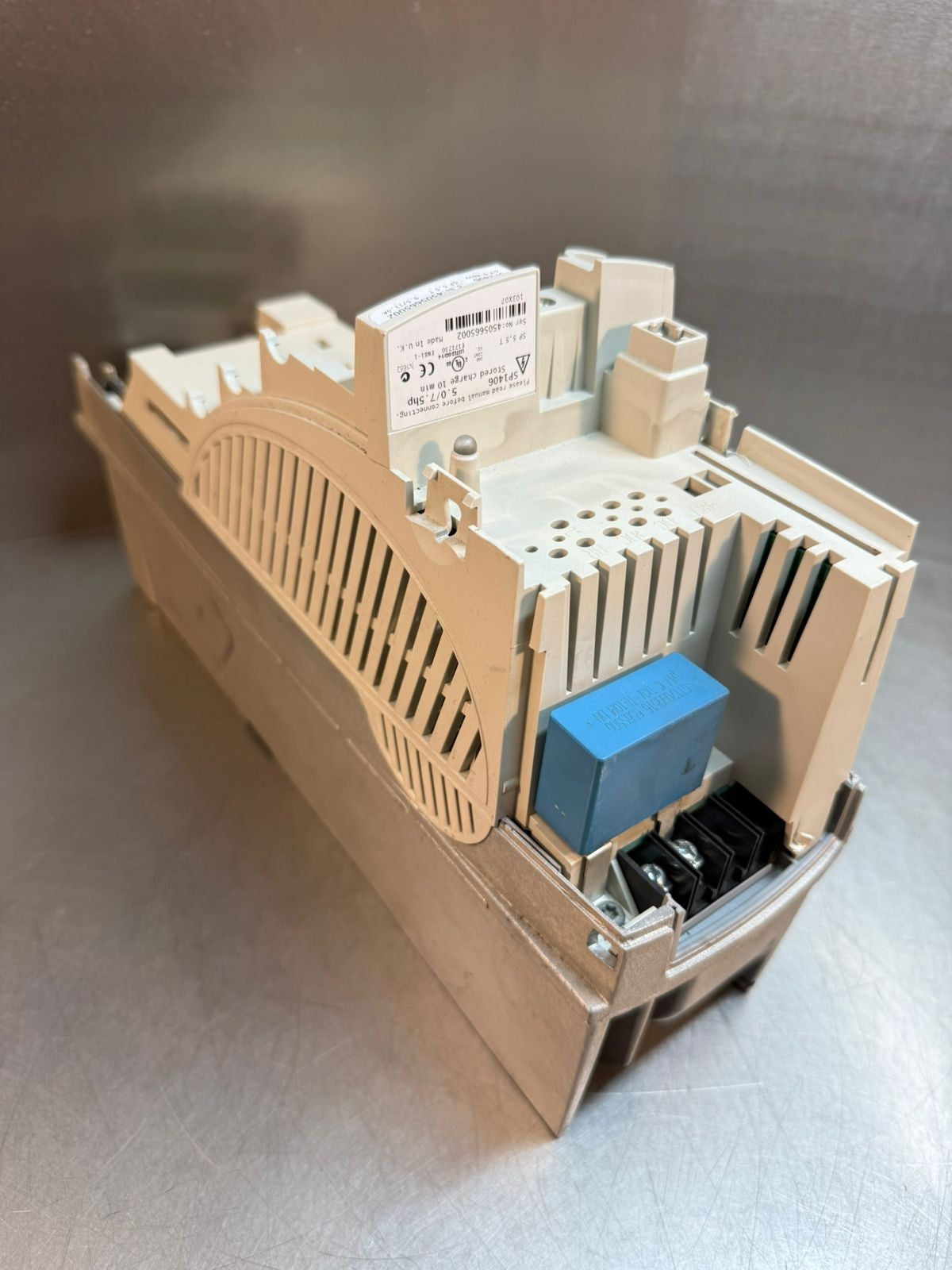 Unidrive Sp1406 5.0/7.5HP Sp5,5T                          (7.5.1)