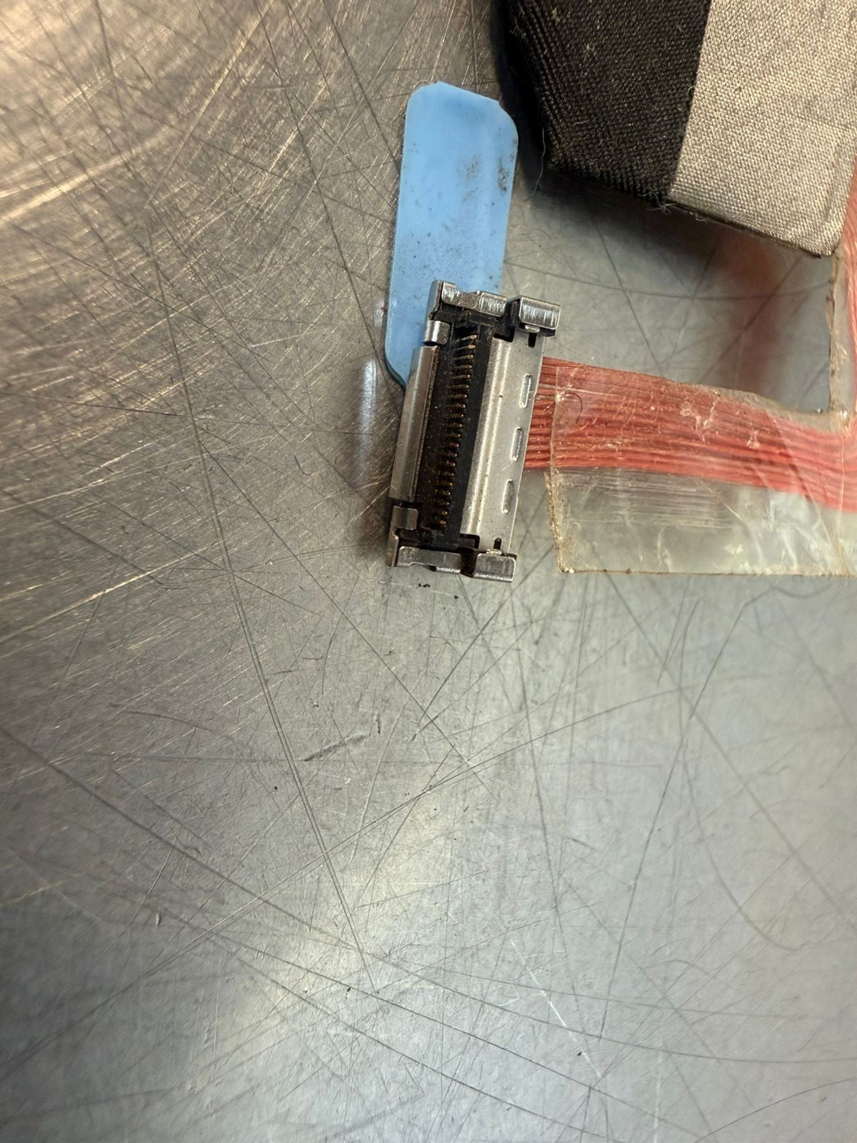 Cable CN-0KC40-71705-59F-1746 DELL LCD CABLE LAT.  DDJM5BLC301 (9.3.1)