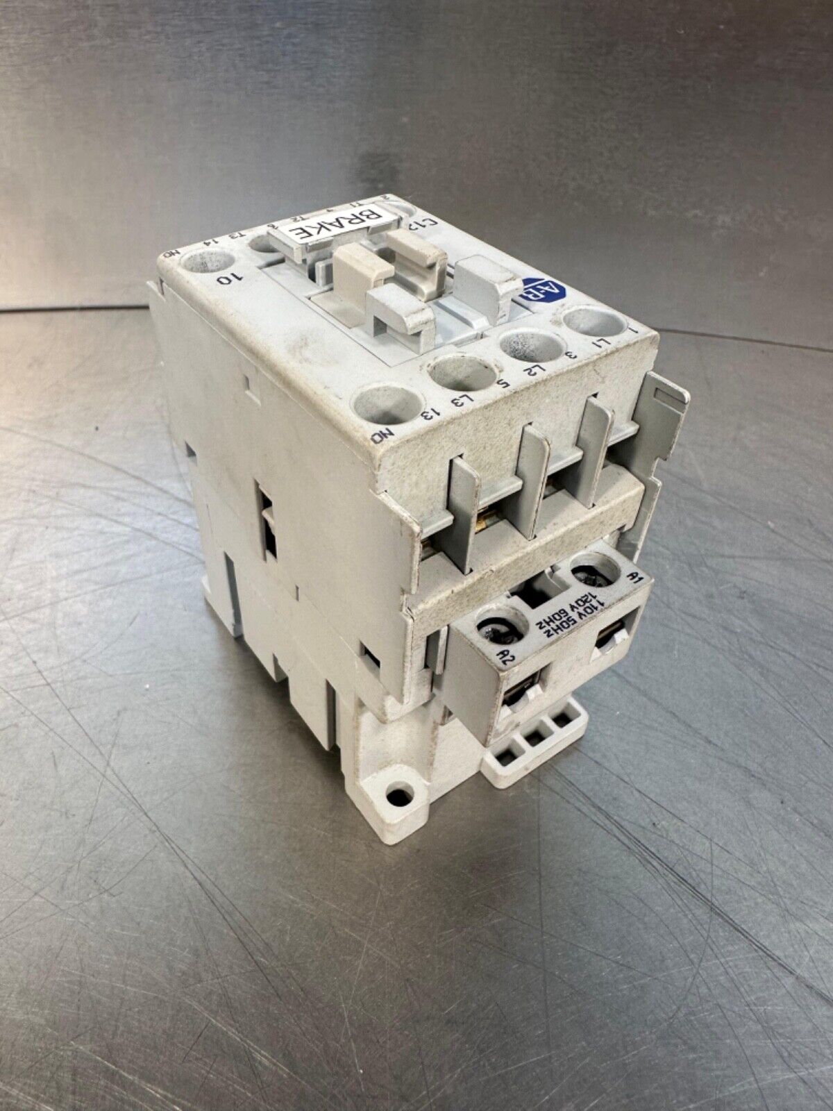 Allen-Bradley 100-C12*10 Ser. A Contactor  600V 32Amp (4B-31)