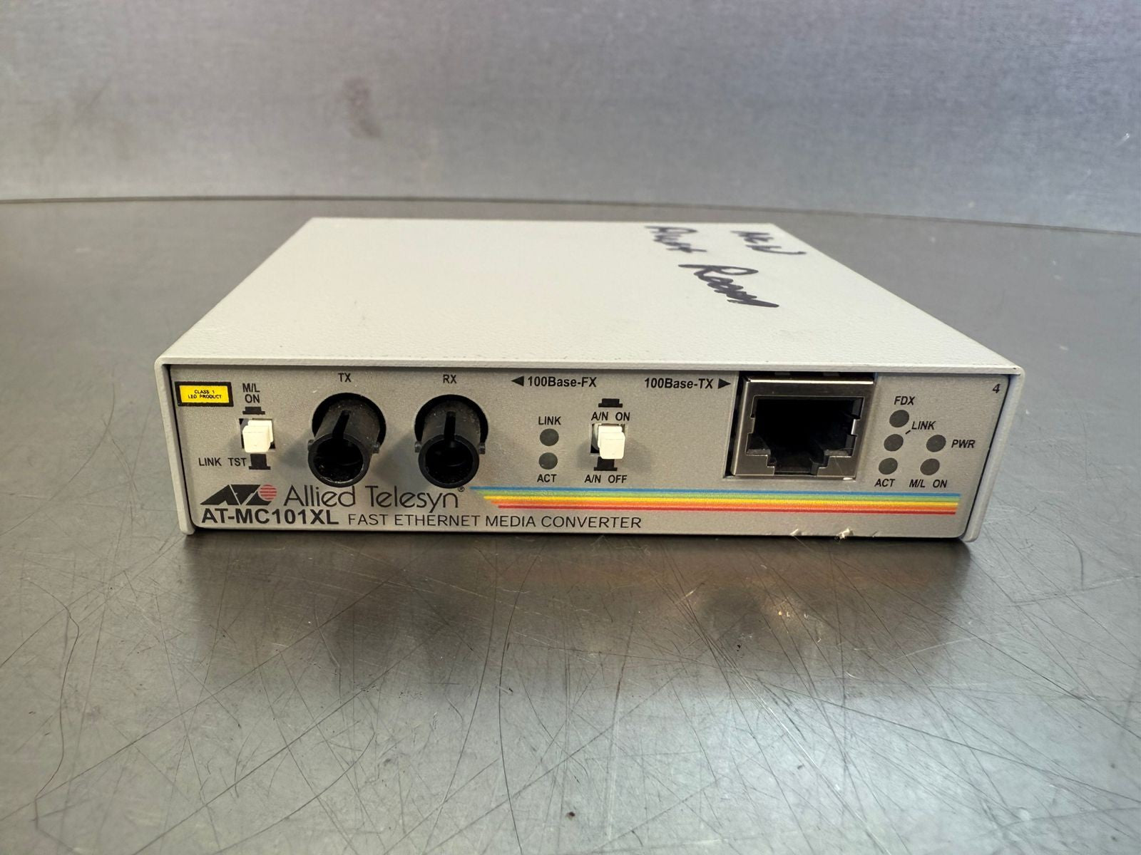 Allied Telesis AT-MC101XL Fast Ethernet Media Converter            (3.2.4)