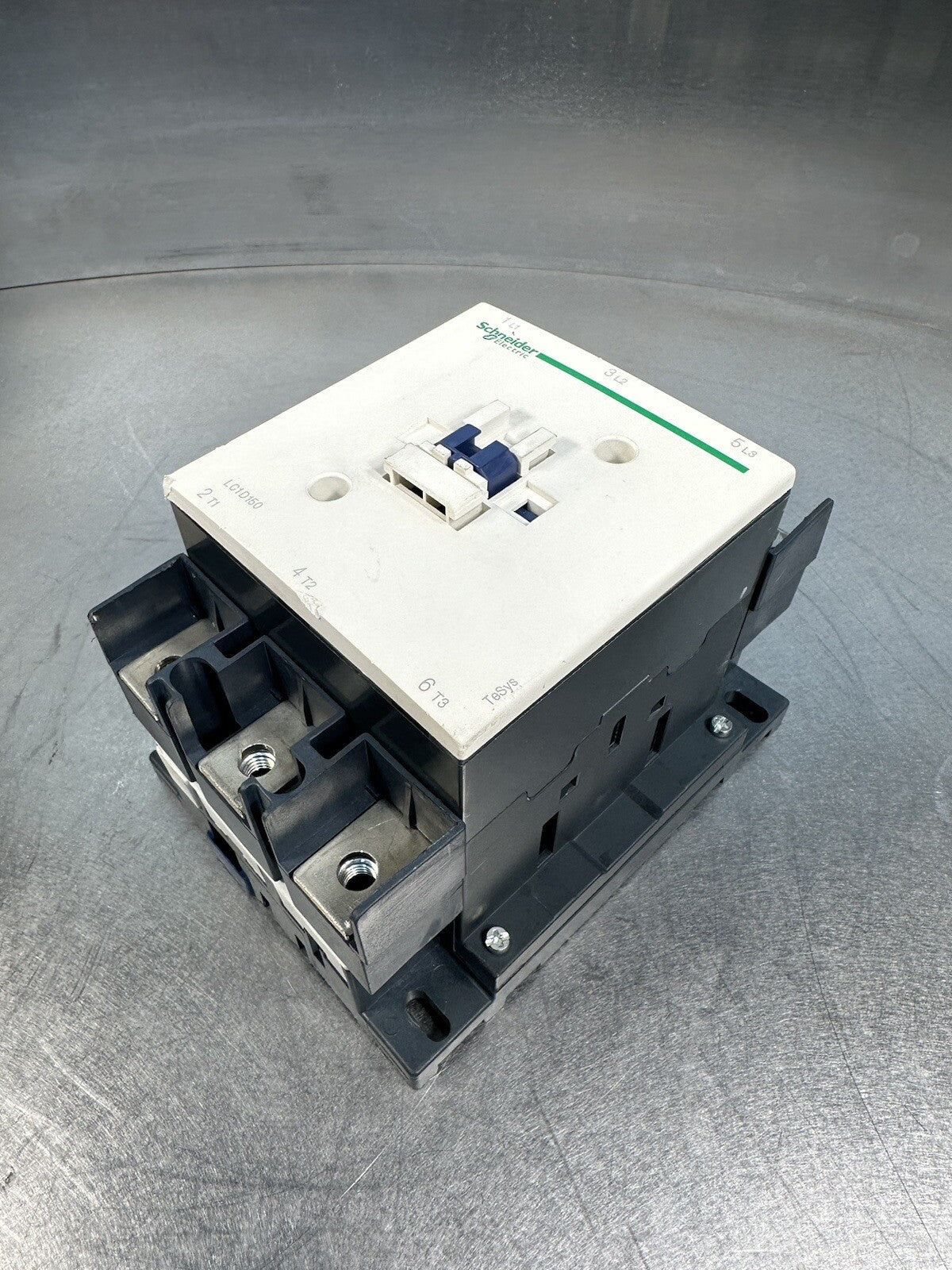 Schneider Electric LC1D1506 1000 Volt 250 Amp 24 VDC Coil Contactor (BIN-1.1.1)