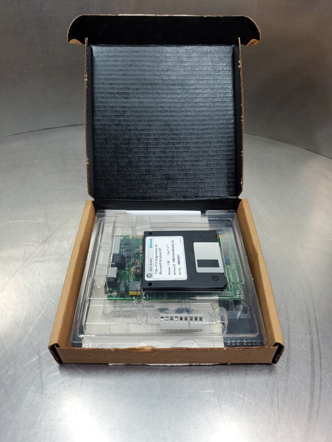 Allen Bradley 1784-KTX Ser.B Communication Interface Card.                  3E-7