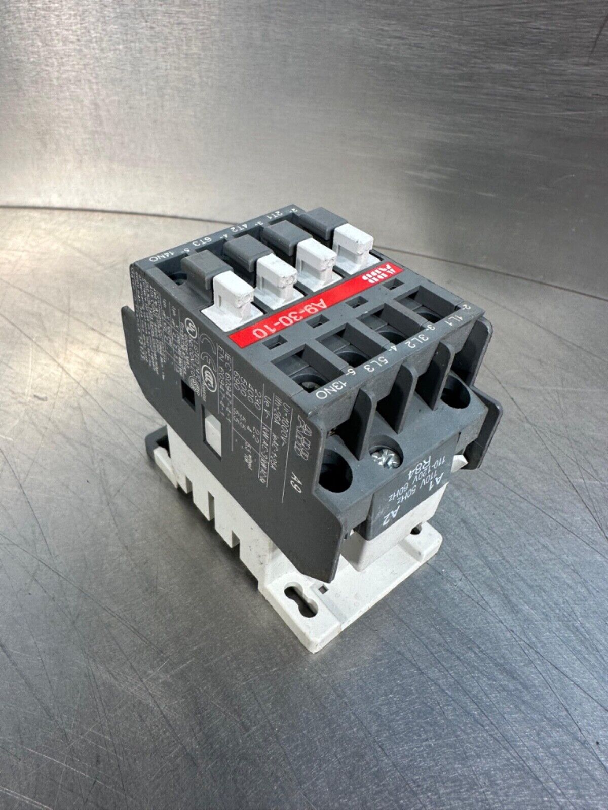 Abb AC Contactor A9-30-10  / A93010  (4B-31)