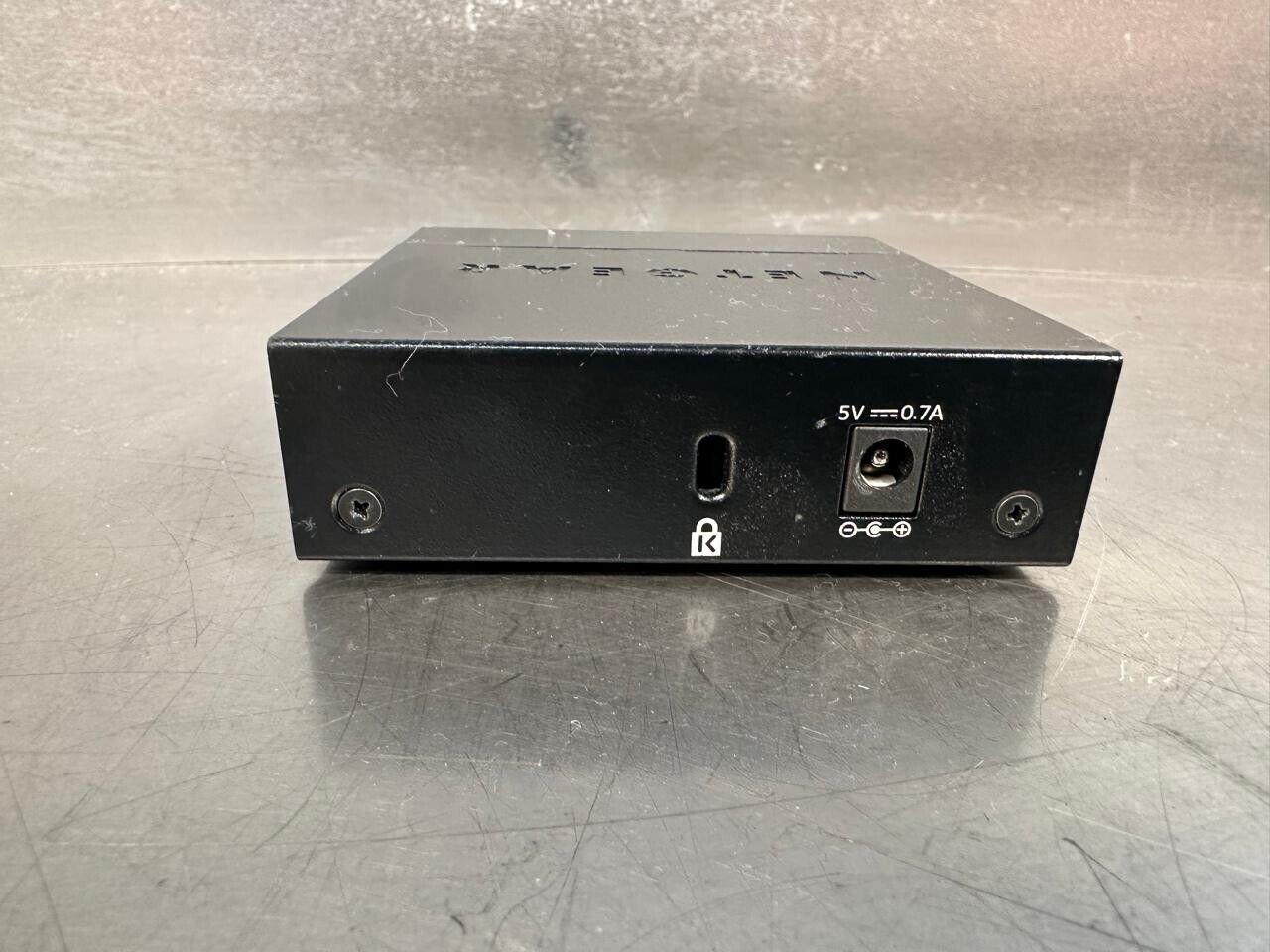 Netgear GS305v3 5 Port Gigabit Ethernet Switch     (6.3.4)