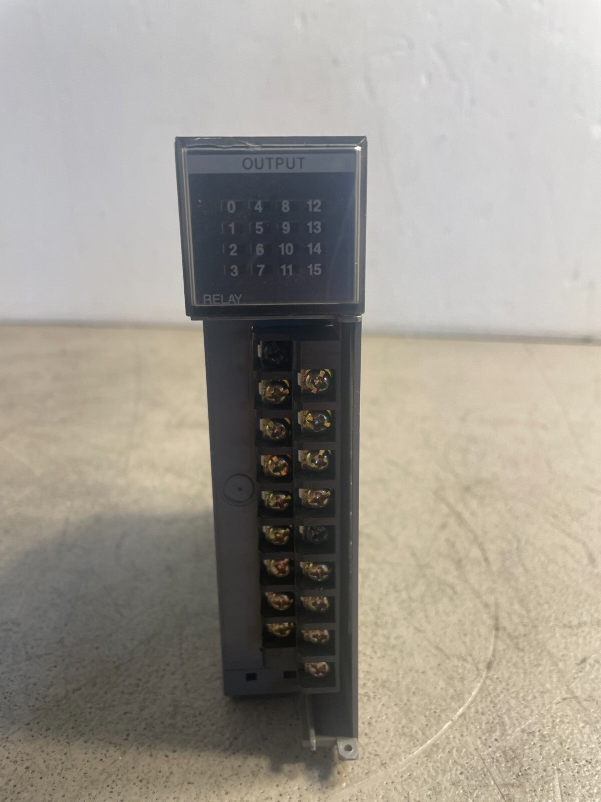 ALLEN BRADLEY SLC 500 1747-Ow16 Series A Output Module For PLC Controller @1D