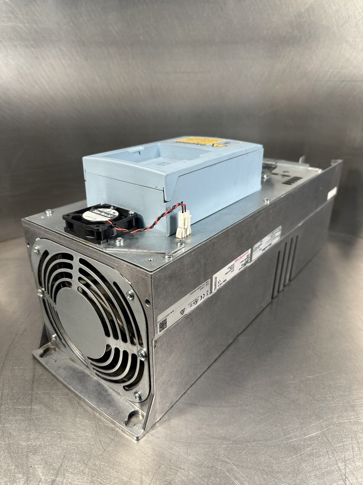 EATON CORPORATION SVX020A2-4A1B1 Drive 20HP 480V (BIN-1.5.4)