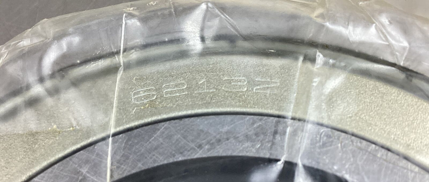 NSK  6213ZZC3  Ball Bearing  6213ZZC3E  AV2S5       6B-2