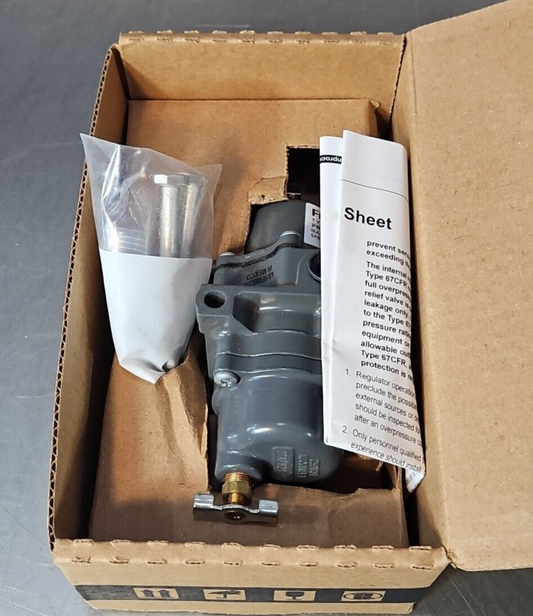 Emerson Fisher 67CFR -1663-38672 Pressure regulator 250 psi              Loc6C5