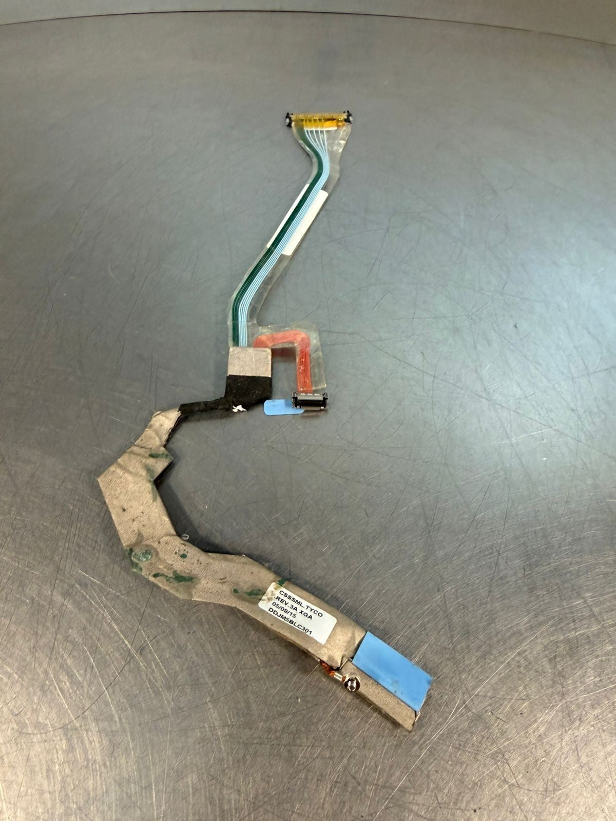 Cable CN-0KC40-71705-59F-1746 DELL LCD CABLE LAT.  DDJM5BLC301 (9.3.1)