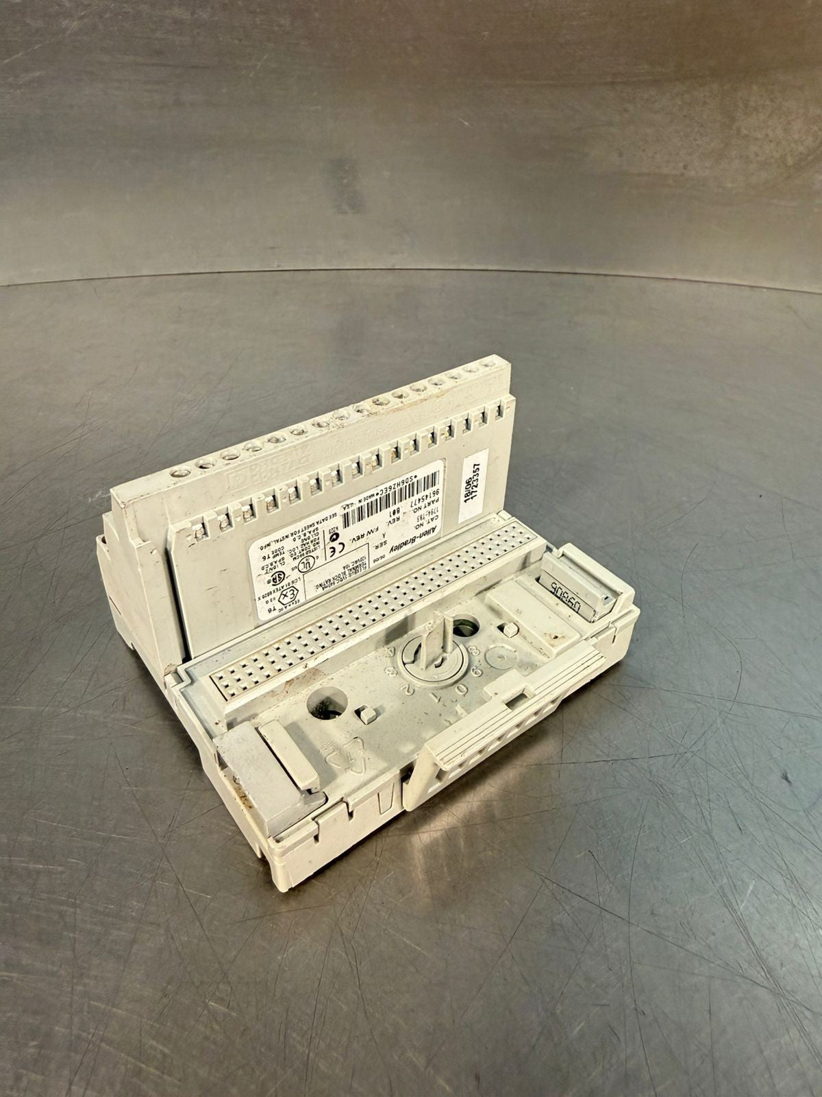 Allen-Bradley 1794-TB3 /A Rev B01  96145477  (4.1.3)