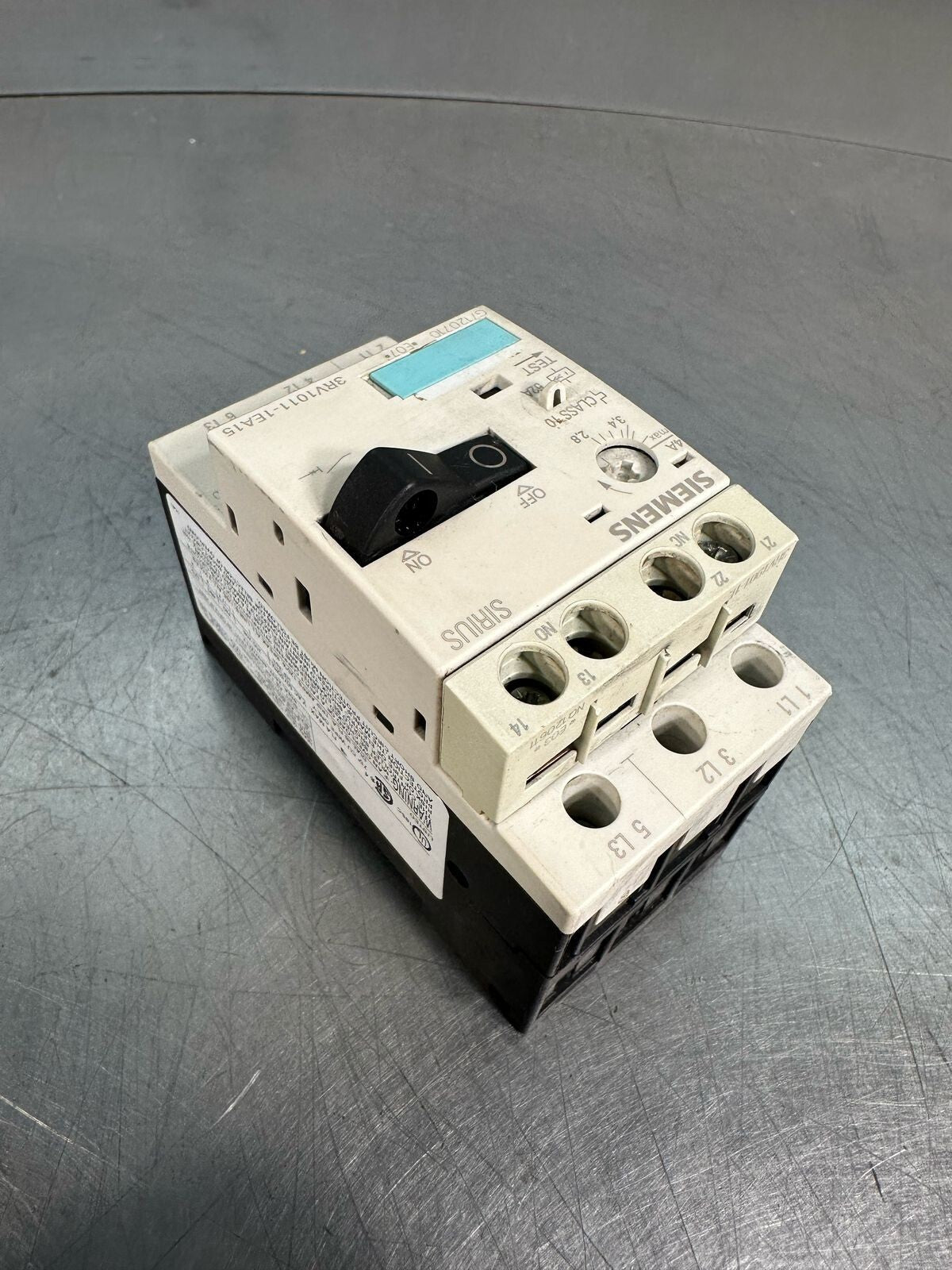 Siemens 3RV1011-1EA15 SIRIUS Circuit Breaker                        (7.4.3)