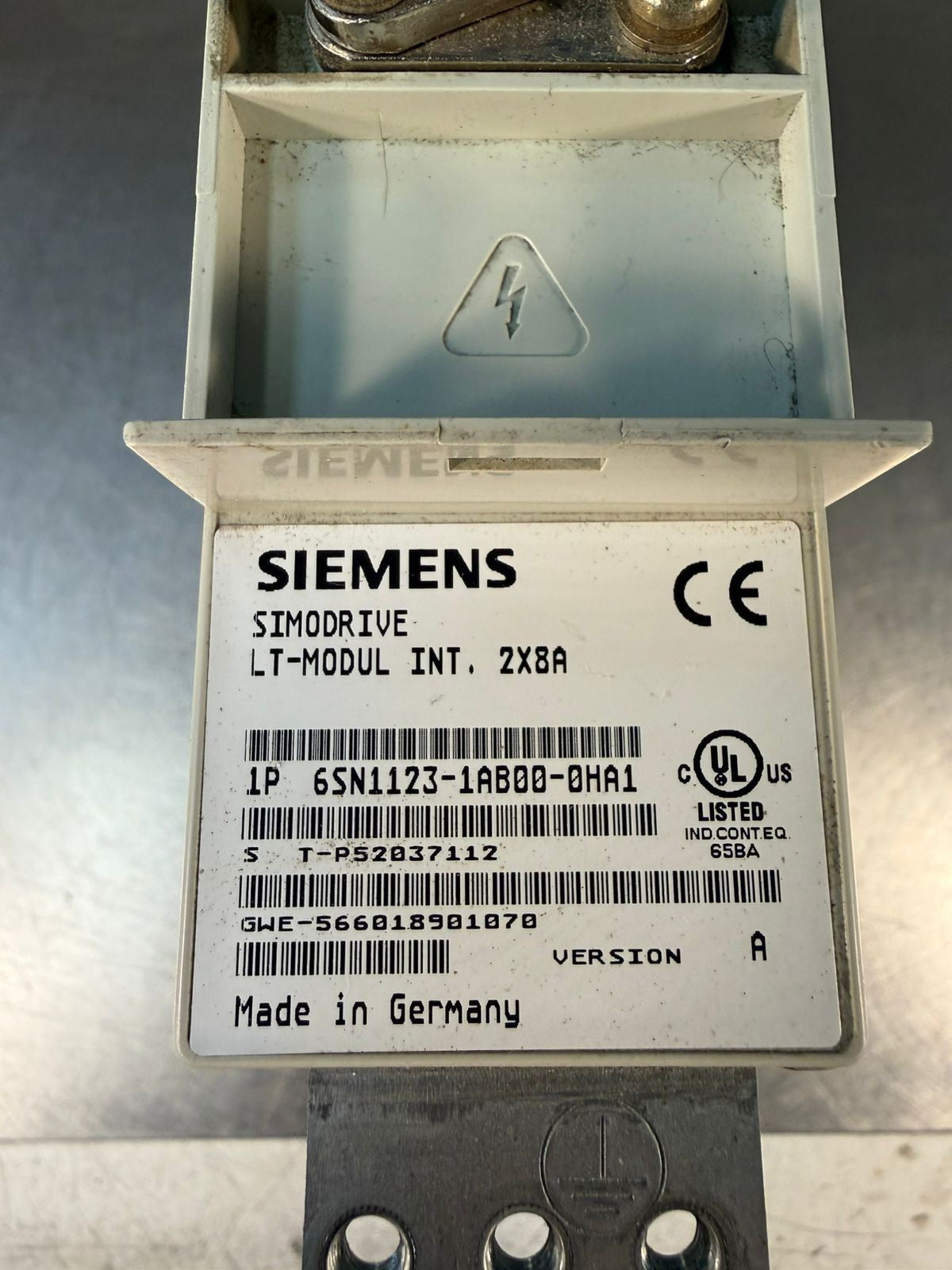  Siemens 6SN1118-0AE11-0AA1 /B - 6SN1123-1AB00-0HA1 /A              (7.6.3)