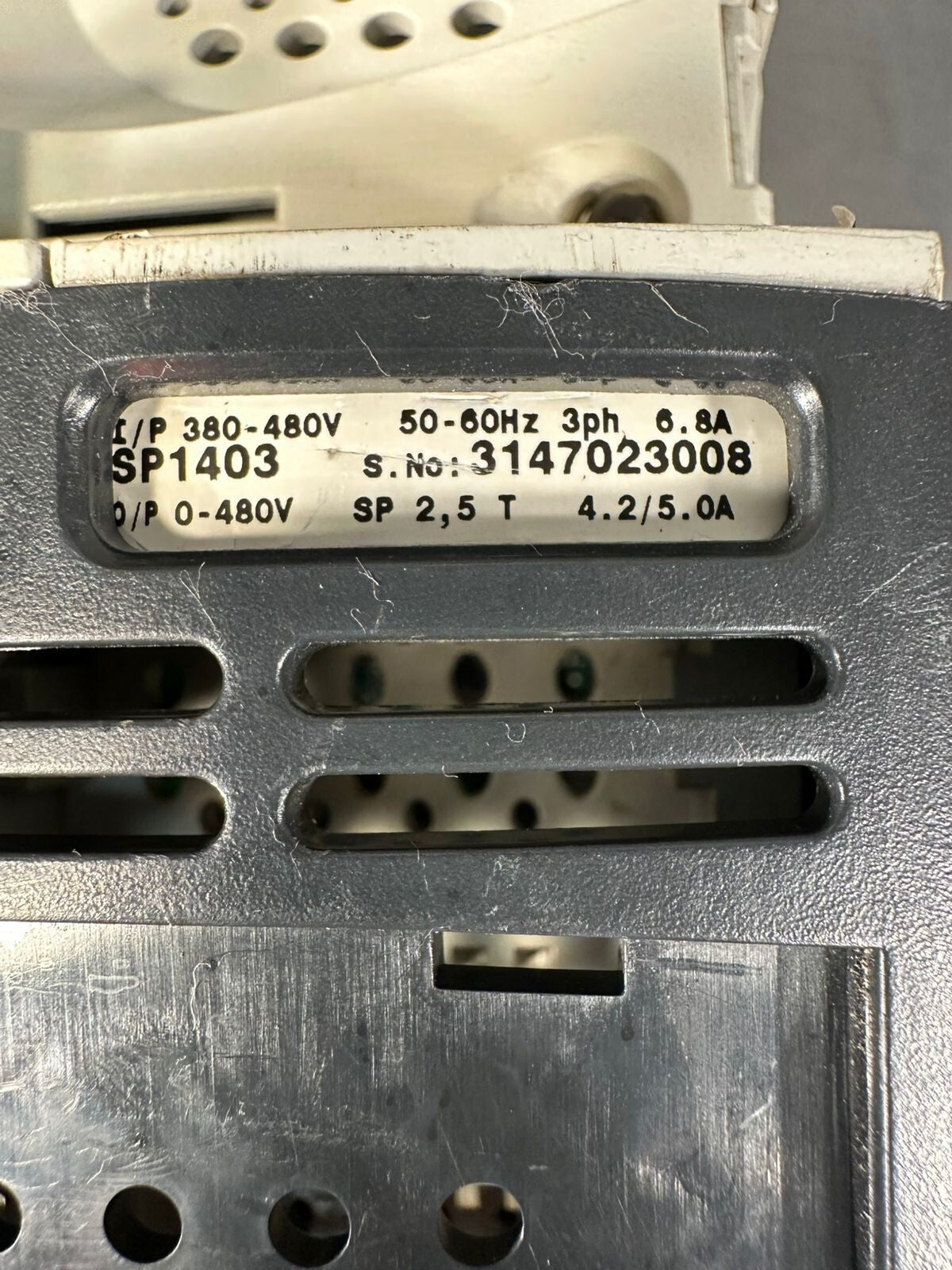 Unidrive Sp1403 1.5/2.2 Kw SP 2,5T (10.6.4)