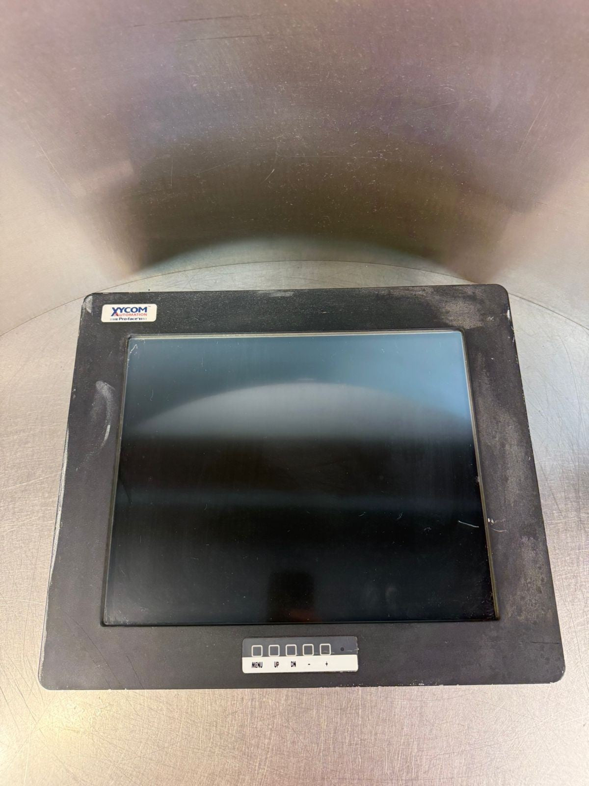 Xycom Pro-Face 5017T Ind. T Monitor 5017-A100000002231 / 100-240Vac (8.2.7)