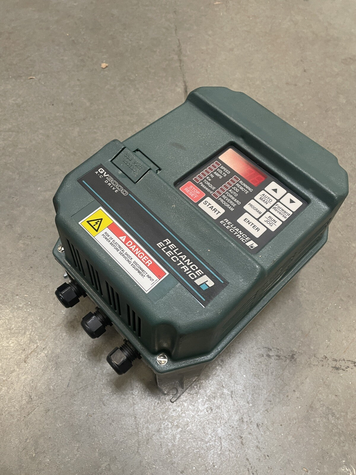 Reliance Electric GV3000  3 HP/2.2kw M/N 3V4151 Vector Inverter 380 VAC  @1A