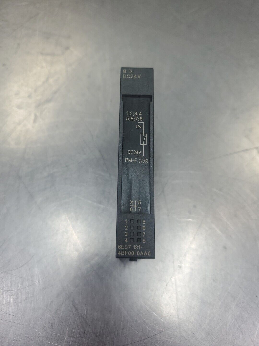 44038300