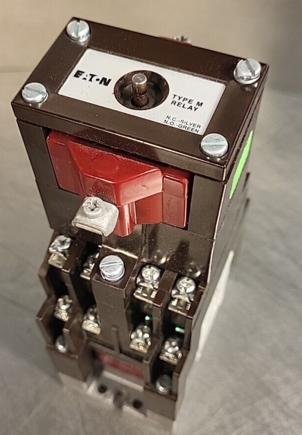 Eaton Cutler Hammer  D26MR802  Type M Latched Relay Series A3  (BIN3.5.1)#