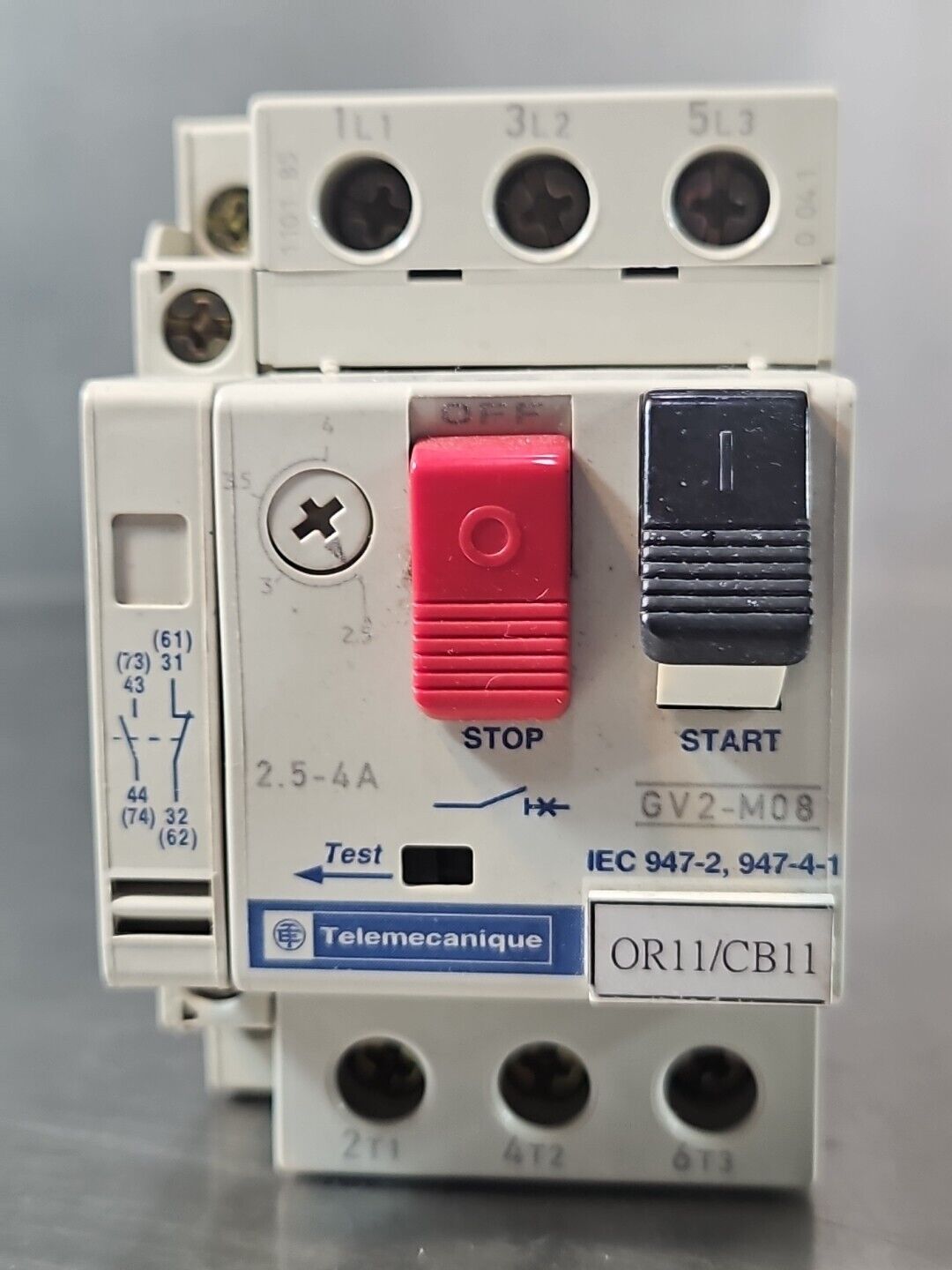 Telemecanique GV2-M08 Motor Starter W/ GV2AN11 Auxiliary Contact         loc4D13