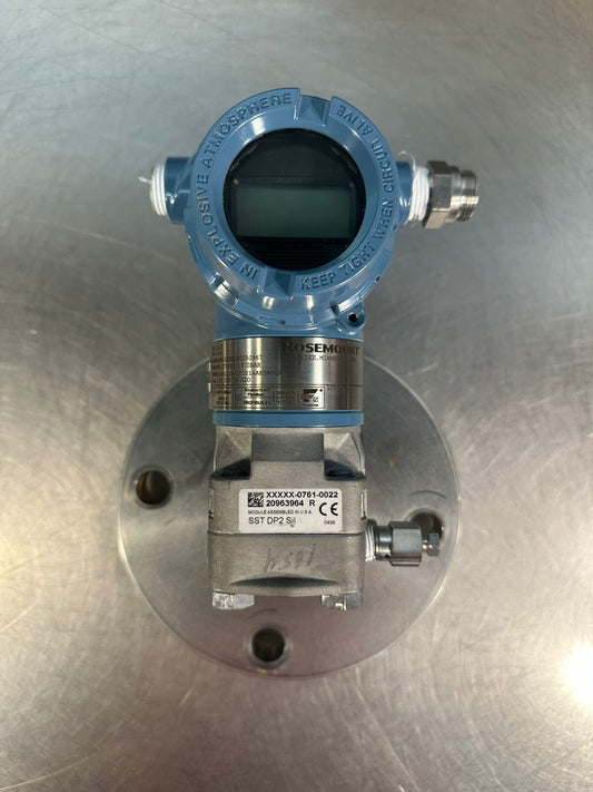 Rosemount 3051L2AA0FD21AAE5M5Q4 275PSI/19.0Bar                           (6.4.4)