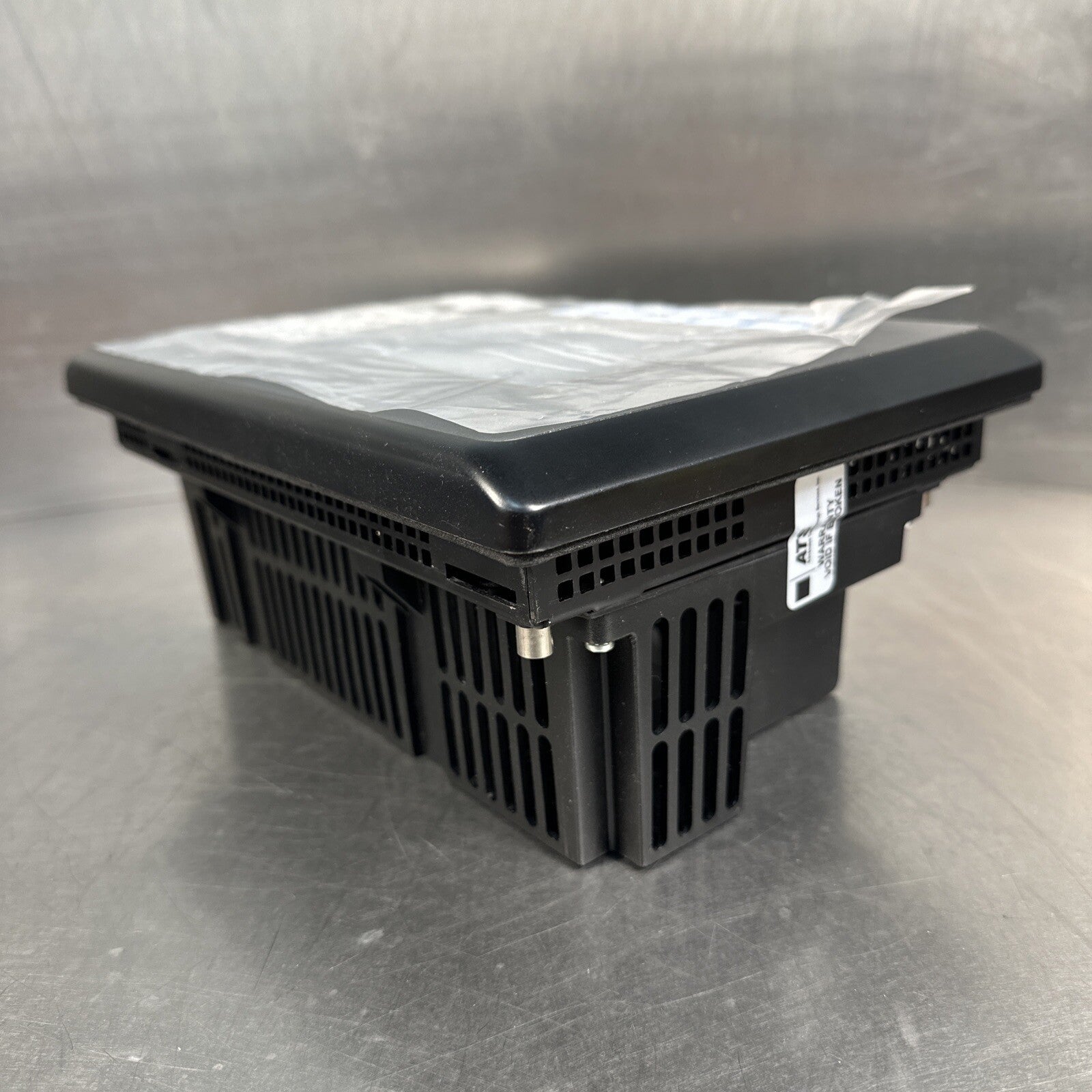 Allen-Bradley 2711-B6C2 ser-B rev-G * Refurbished* ￼(BIN-1.2.5)