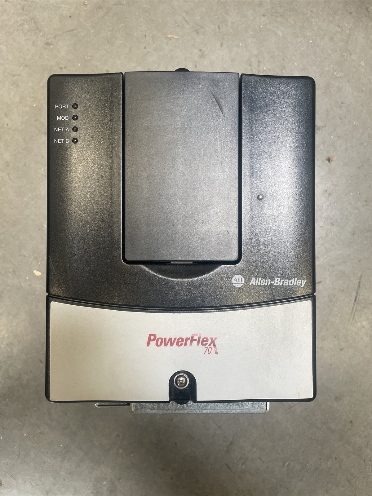 Allen Bradley 20AD3P4A0AYNANC0  Ser. A 2 HP @1D