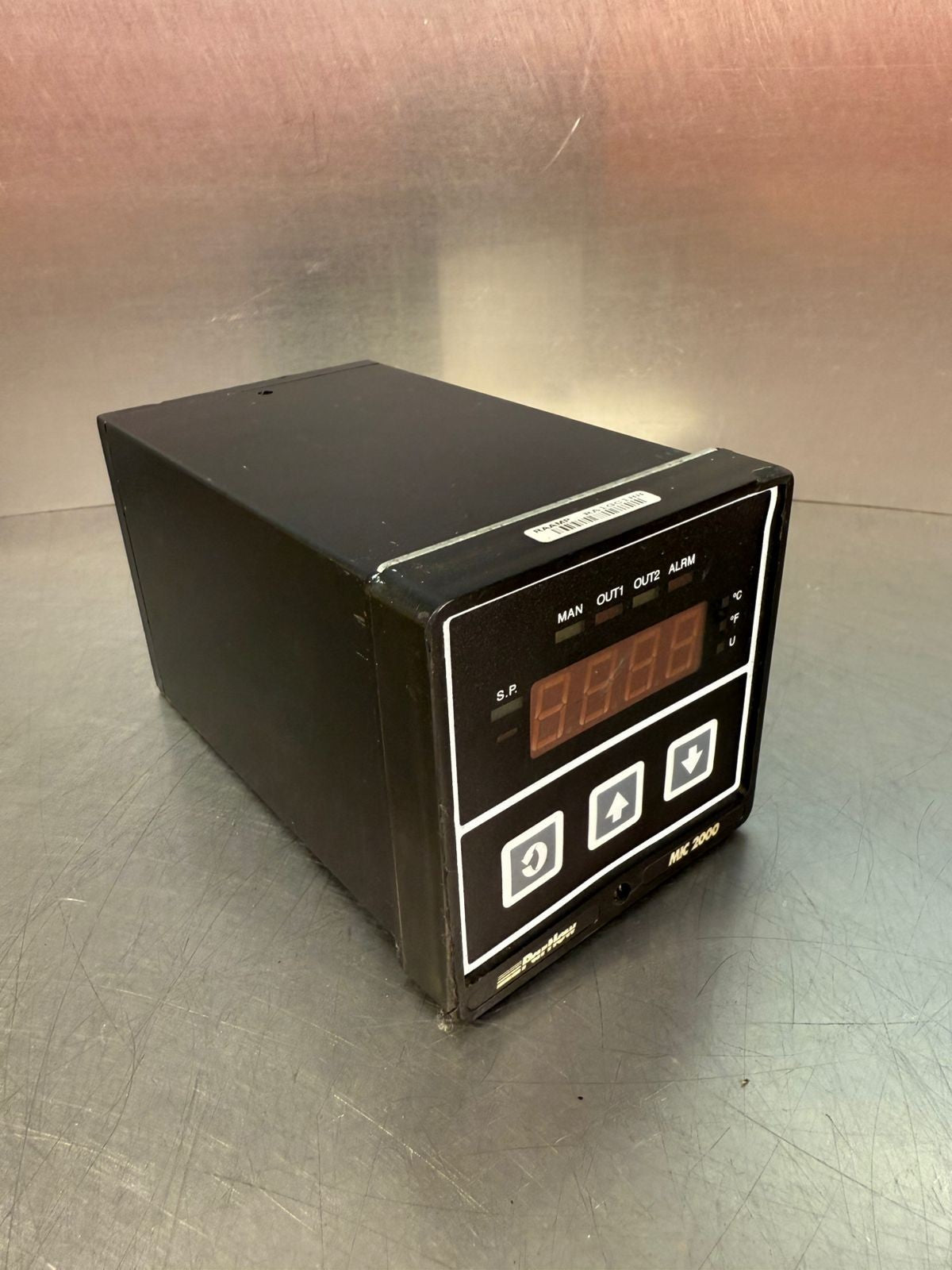 Partlow MIC 2000 Digital Process Controller 115Vac 5.0A            (2.4.3)