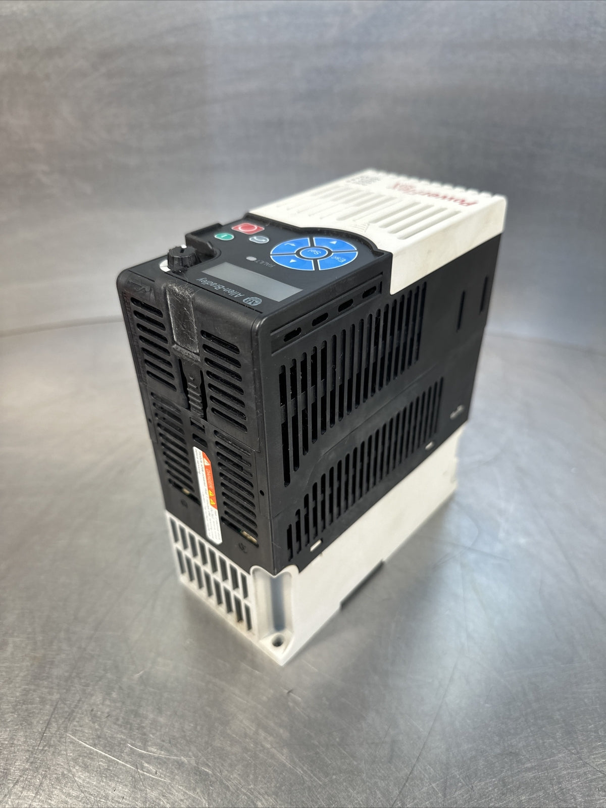 AB PowerFlex 523 1.5kW 2Hp AC Drive US 25A-D4P0N104 (BIN-1.4.4)