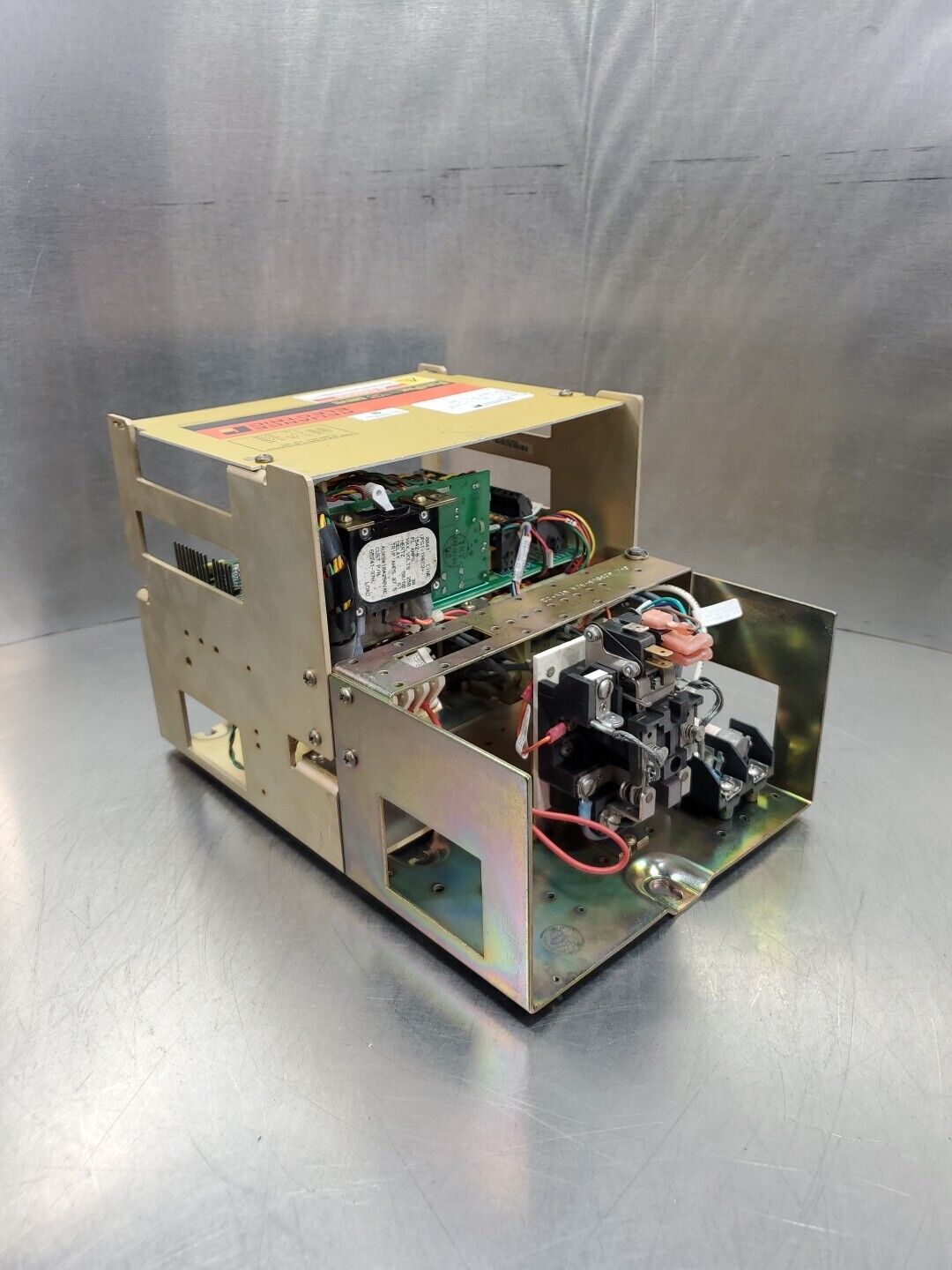 RELIANCE ELECTRIC 14C106 FlexPak PLUS 0.75HP DC Drive.                        4C