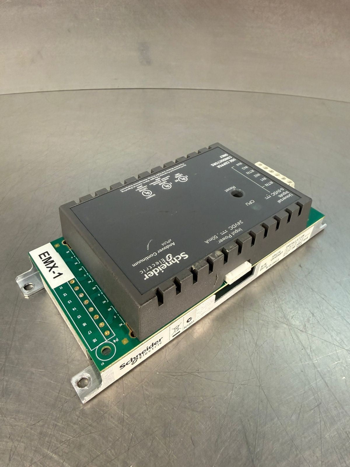Schneider Electric XPUI4 Input power 24Vdc 50ma Andover Continuum (4.1.4)