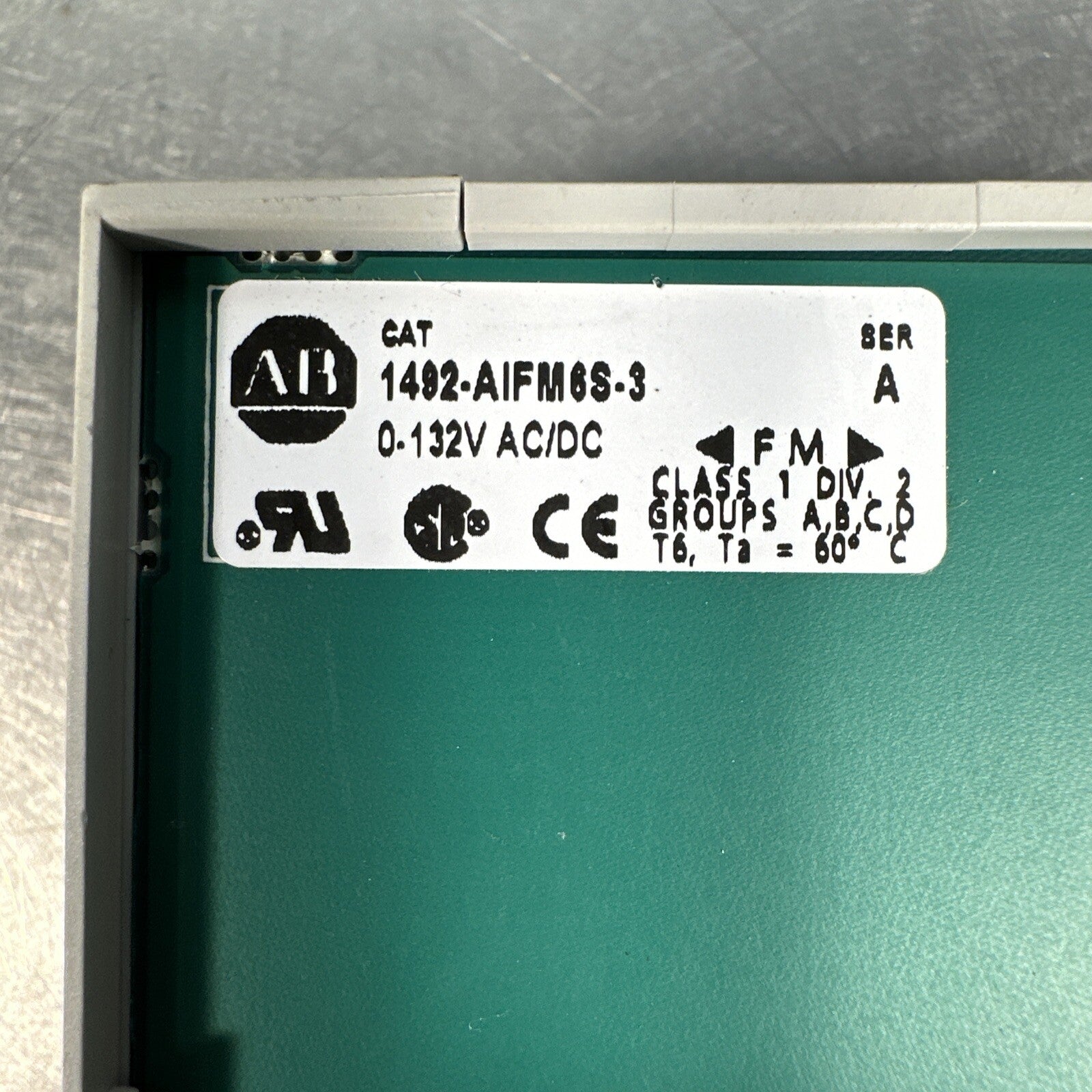 Allen Bradley 1492-AIFM6S-3 Series A Analog Interface Module, (BIN-1.5.5)